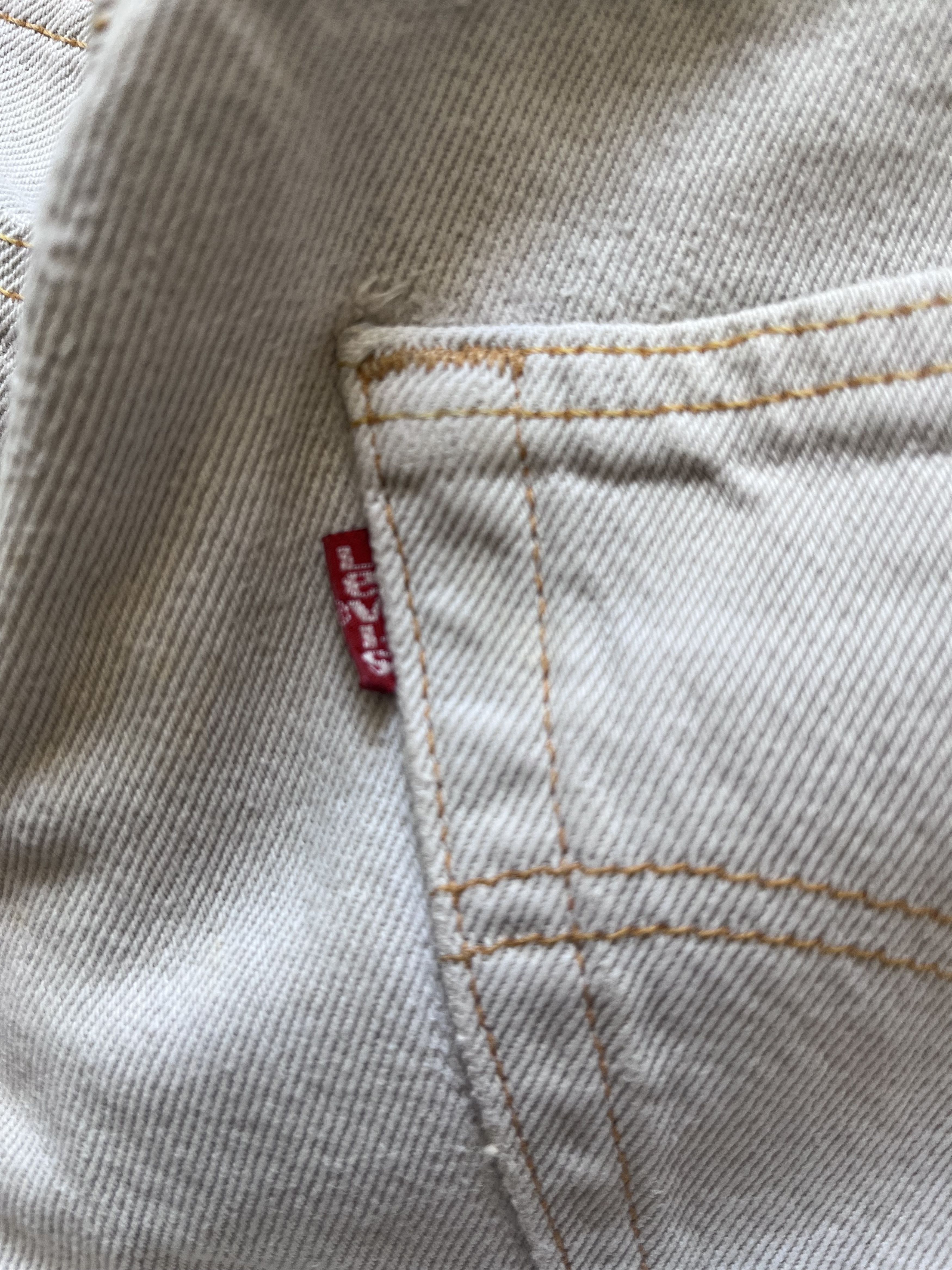 Levi's Levi’s 501XX Men’s Jeans W28 L34 – USA 1995 – Beige– Vintage Size US 30 / EU 46 - 7 Thumbnail