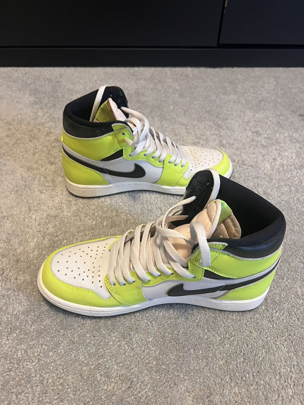 Jordan Brand Jordan 1 Retro High OG ‘Visionaire’ (2022) Size US 8 / EU 41 - 5 Thumbnail