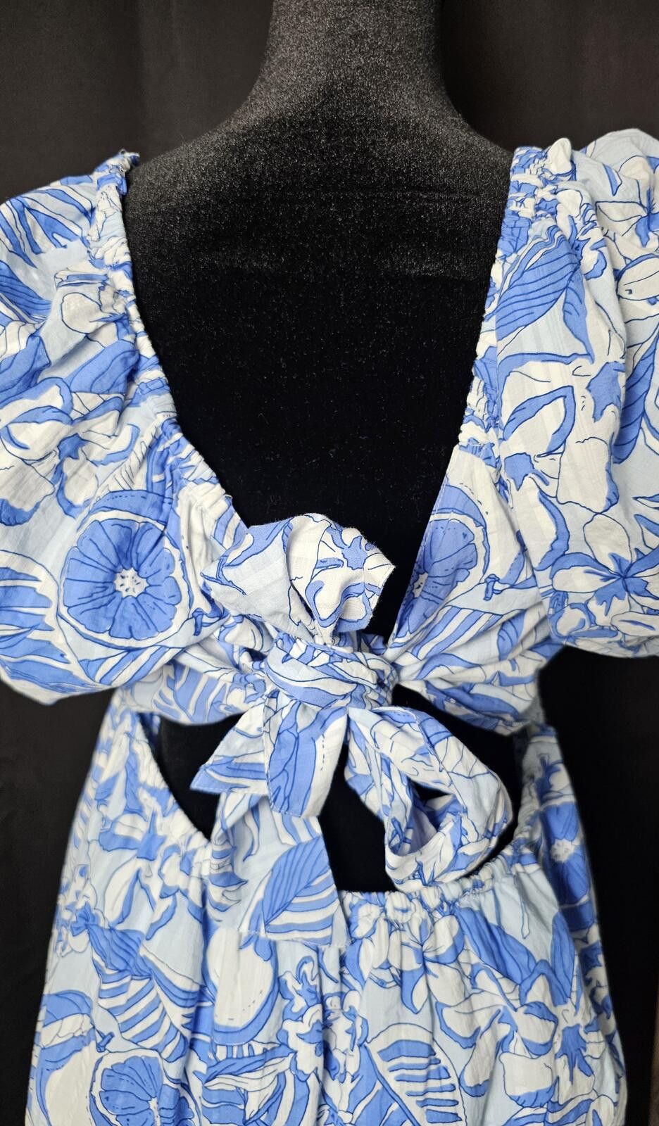 Vineyard Vines Vineyard Vines Dress Blue & White Womens Size S Back Tie Size XL / US 12-14 / IT 48-50 - 2 Thumbnail