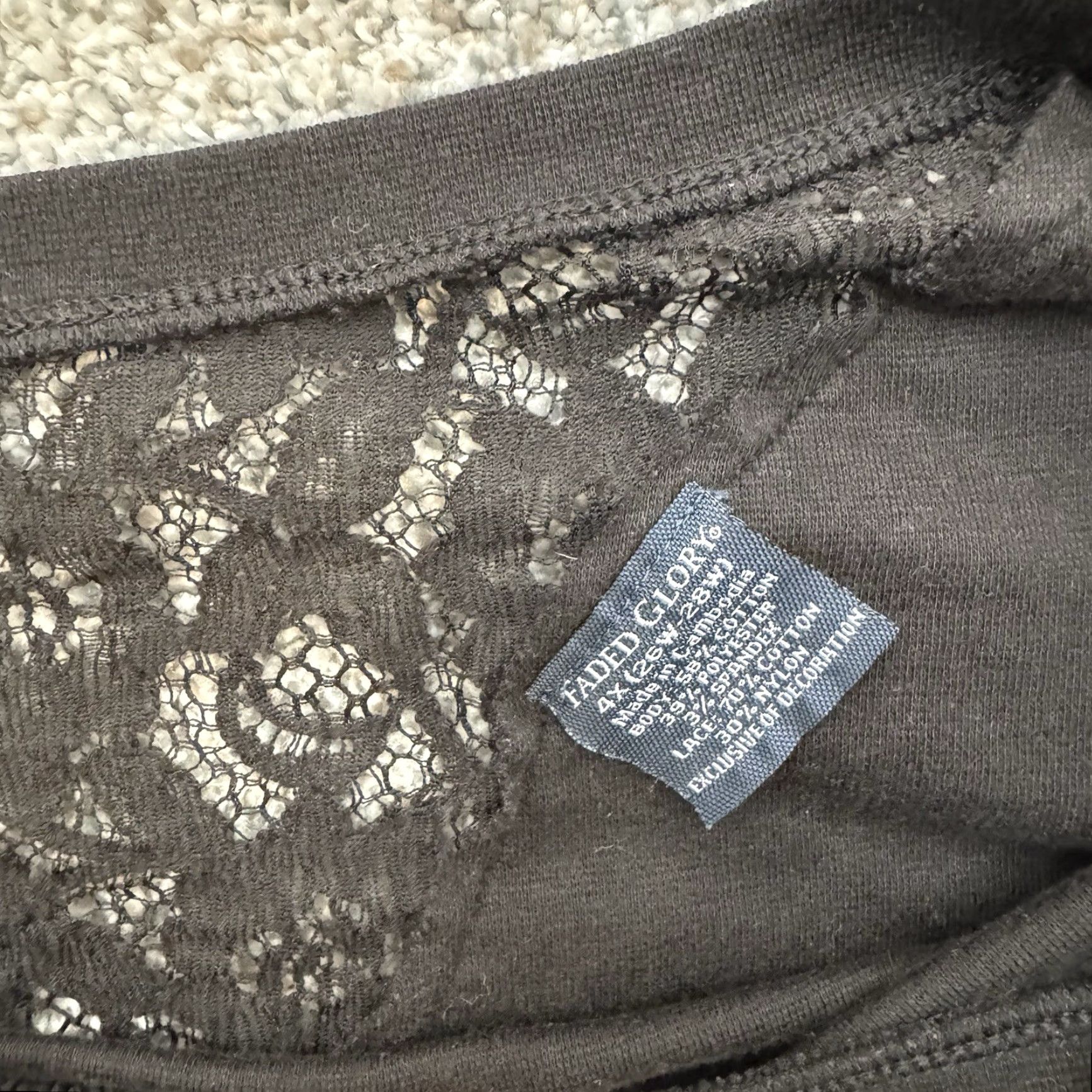 Faded Glory VINTAGE Faded Glory Blouse Plus 4X Dark Romantic Goth Lace Casual Chic Minimalist Layering Womens Size XXL / US 16-18 / IT 52-54 - 2 Thumbnail