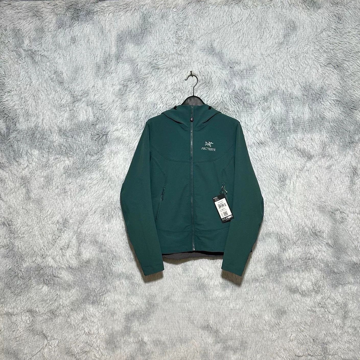 Arcteryx Gamma LT Hoody Softshell Jacket
