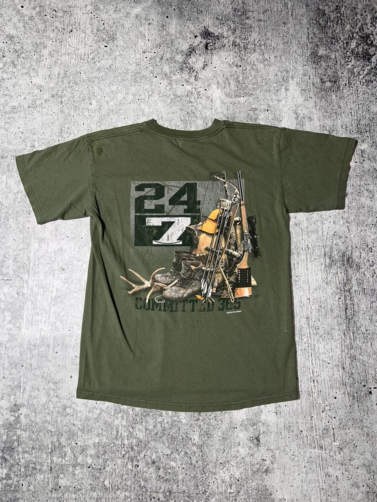 Other Vintage 2002 “24/7 Committed 365” Graphic Tee Size US M / EU 48-50 / 2 - 1 Thumbnail
