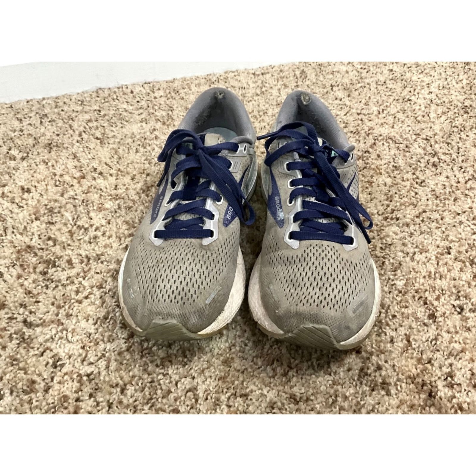 Brooks Brooks Adrenaline GTS 22 Gray - Size 8.5 - Women - Sneaker - Lace Up - Rubber Outsole - Running & Jogging - Casual - Solid Gray Size US 9 / IT 39 - 2 Thumbnail