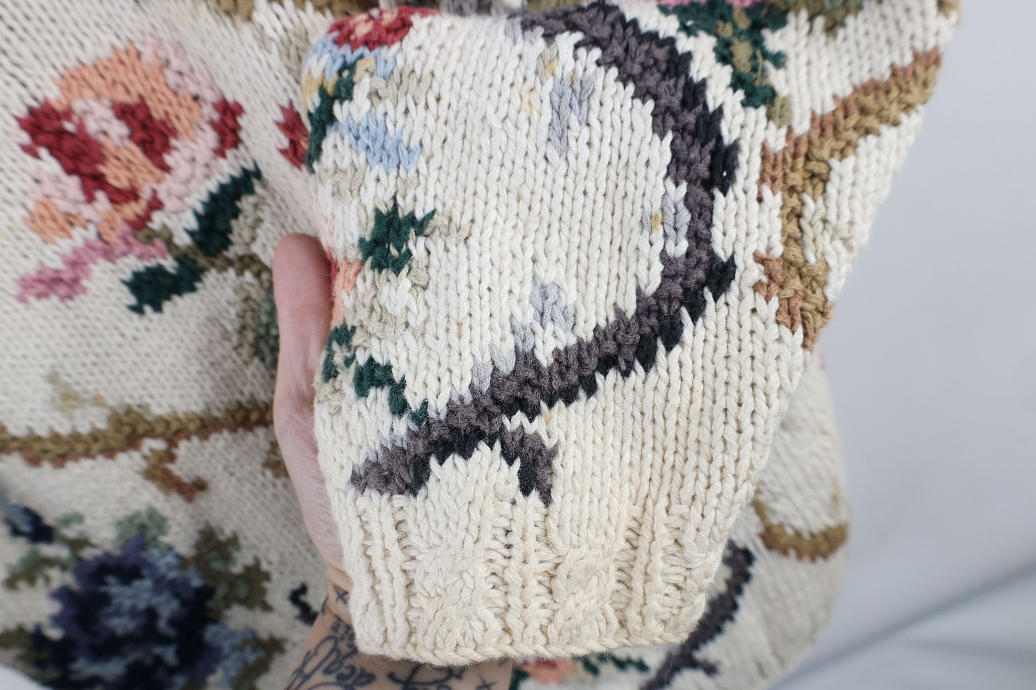 Vintage Vintage 90s Country Primitive Knit Flower Floral Sweater Size M / US 6-8 / IT 42-44 - 4 Thumbnail
