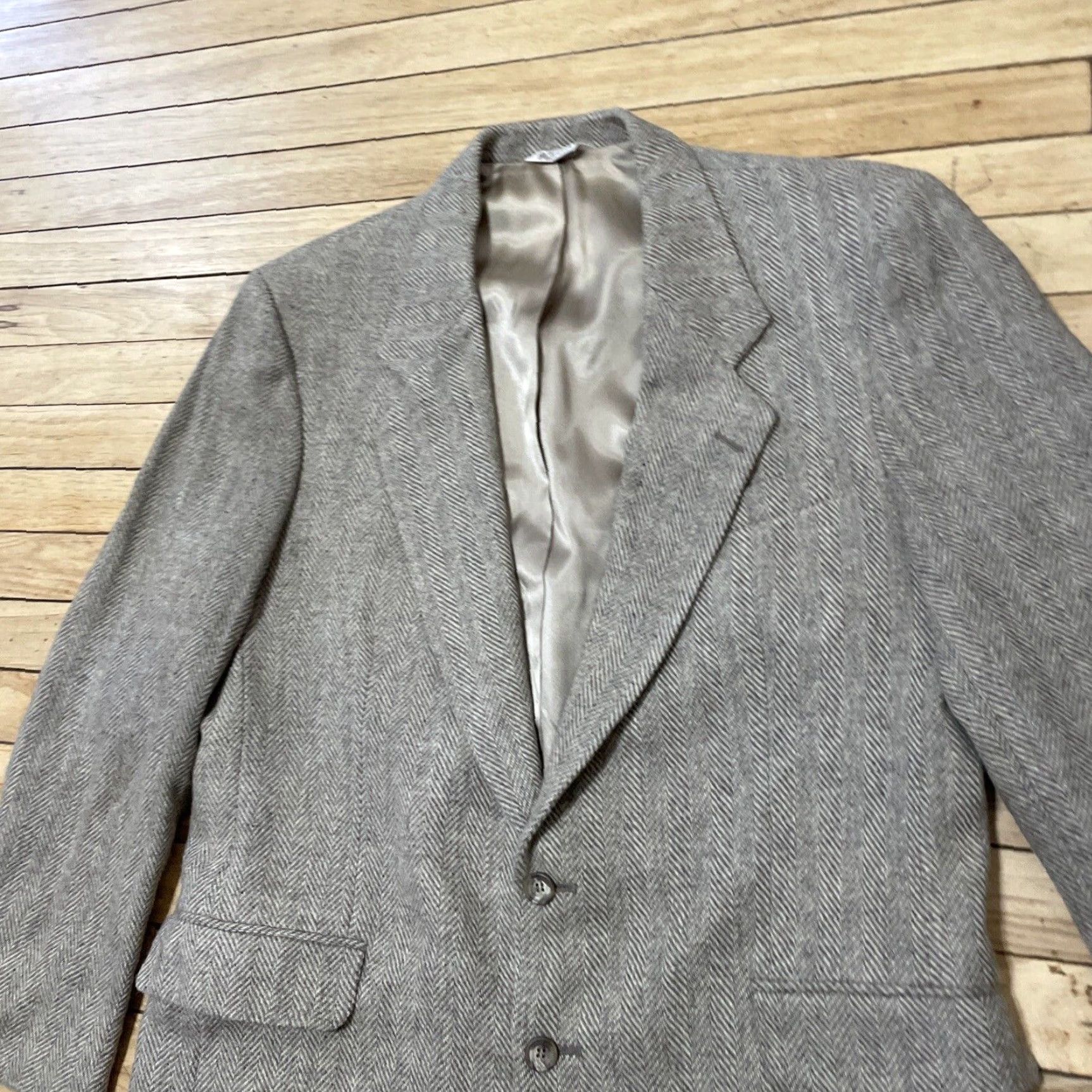 Vintage VINTAGE DELLAPENNA Pure New Wool Tweed Blazer Men 44 USA Brown Wool Tweed 2 Piece Blazer Jacket Mens Regular Fit Notch Lapel Size 44R - 5 Thumbnail