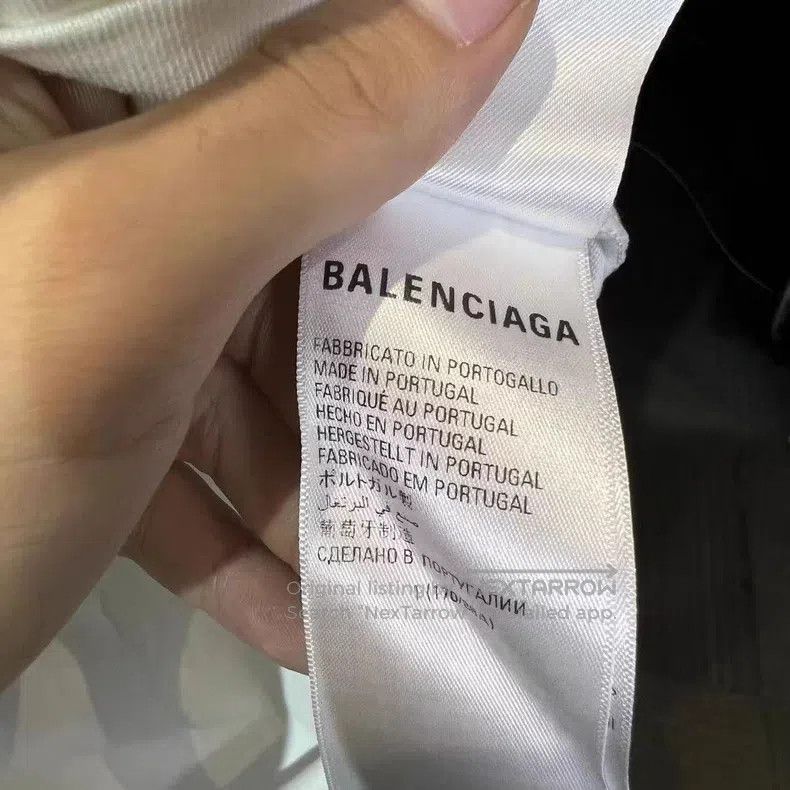 Balenciaga Balenciaga Dual portrait multi-national flag print Size US S / EU 44-46 / 1 - 5 Thumbnail