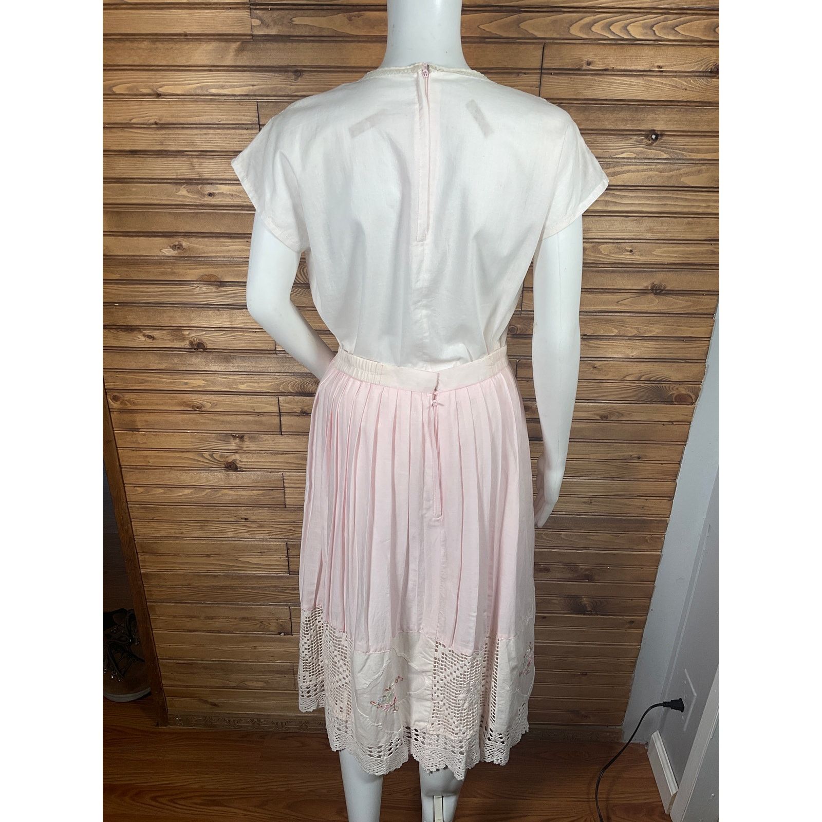 Other Cottagecore Prairie Set Pink and White Lace Embroidery Vtg Size S / US 4 / IT 40 - 3 Thumbnail