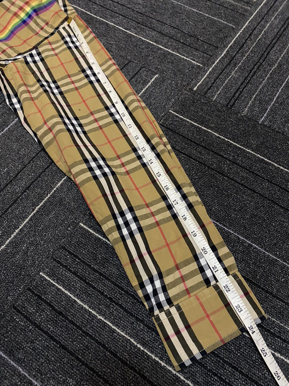 Burberry × Burberry Prorsum Burberry checkered rainbow button ups made in italy Size US L / EU 52-54 / 3 - 13 Thumbnail