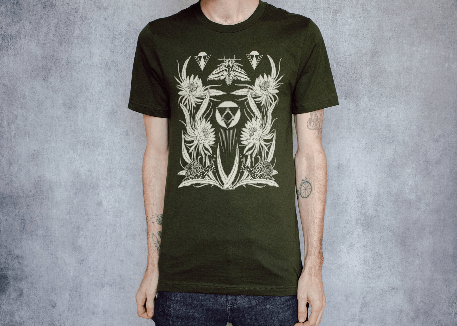 Designer × Vintage Time and All Her Wisdom Deep Olive Unisex T-Shirt Size US L / EU 52-54 / 3 - 3 Thumbnail
