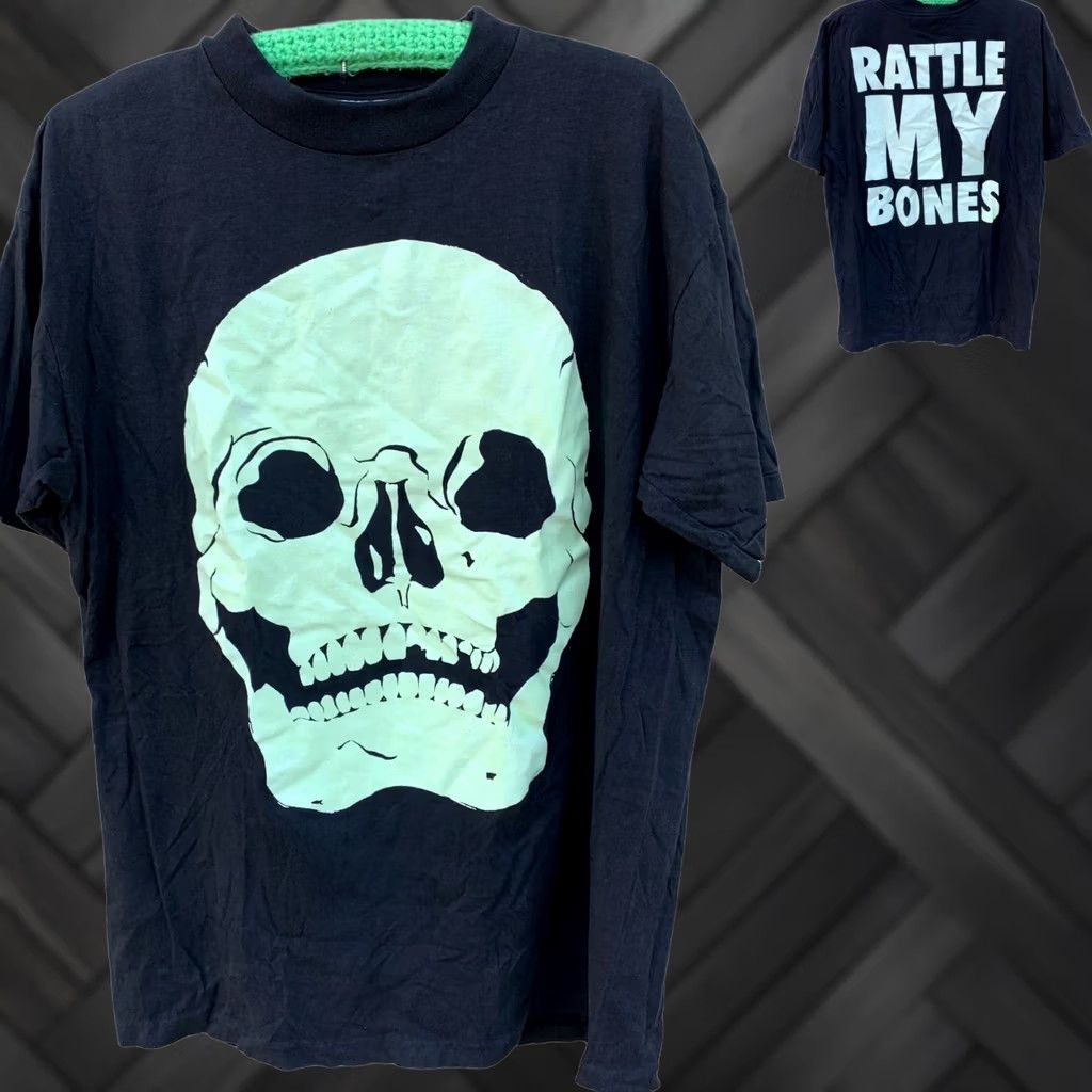 Bones VINTAGE Rattle My Bones t shirt skull glow In the dark graphics 90s Y2K XL Men Size US XL / EU 56 / 4 - 1 Thumbnail