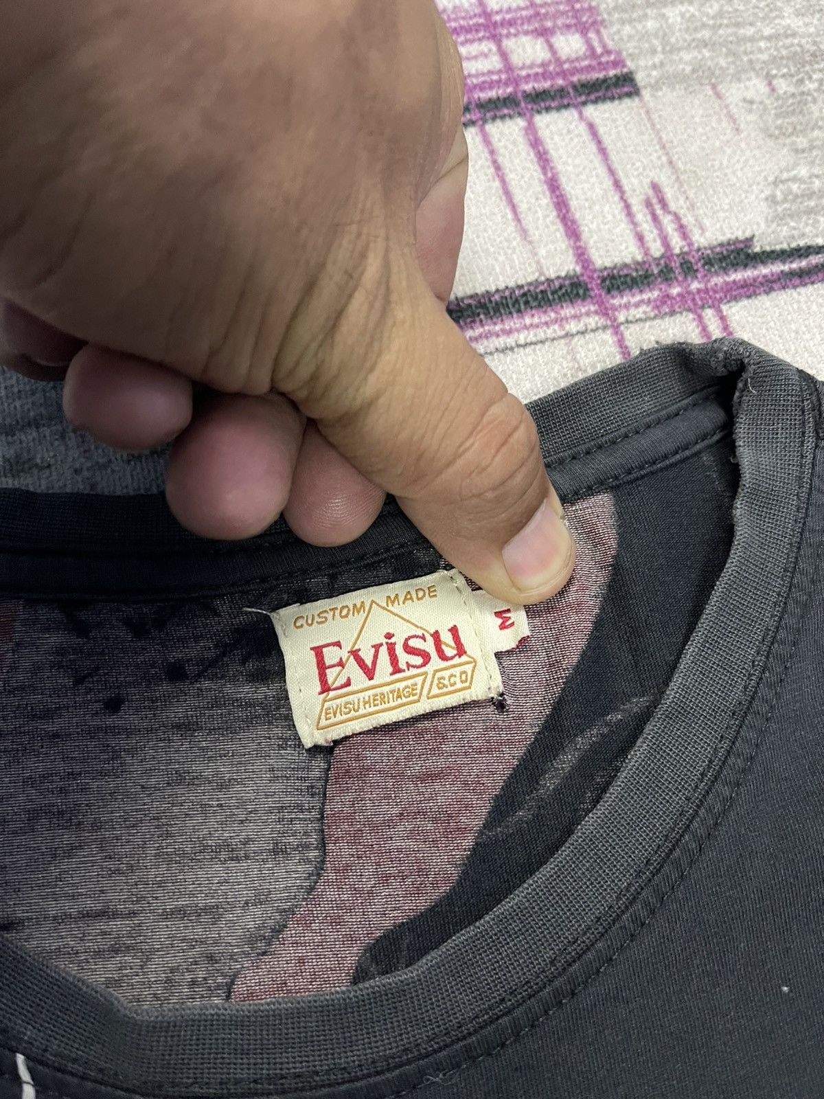 Evisu VINTAGE EVISU KOI FISH TEE VERY RARE Size US M / EU 48-50 / 2 - 5 Thumbnail