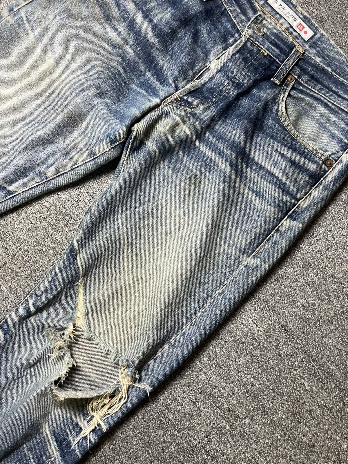 Japanese Brand × Uniqlo UNIQLO Distressed Denim Ripped Jeans (93) Size US 32 / EU 48 - 5 Thumbnail