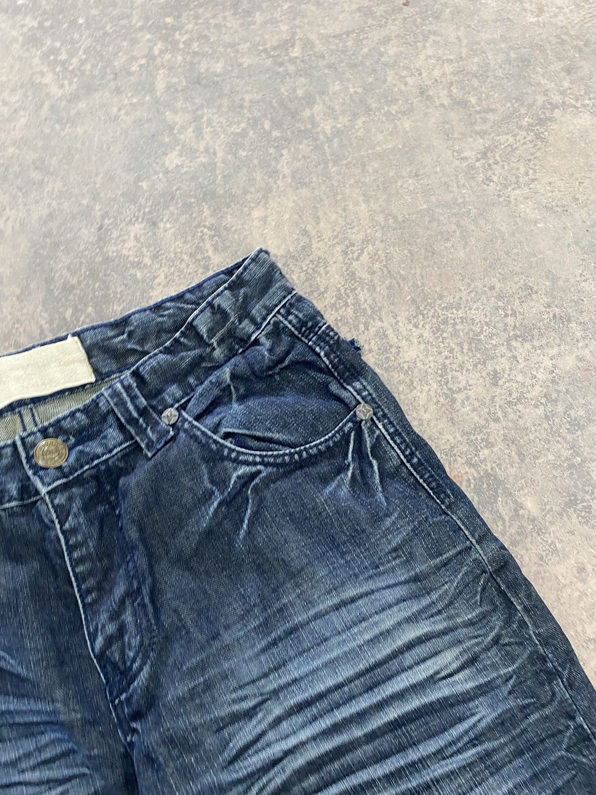 Le Grande Bleu (L.G.B.) VINTAGE OELYNO ITALY JEANS STONE WASHED LGB PUNK Size US 31 - 7 Thumbnail