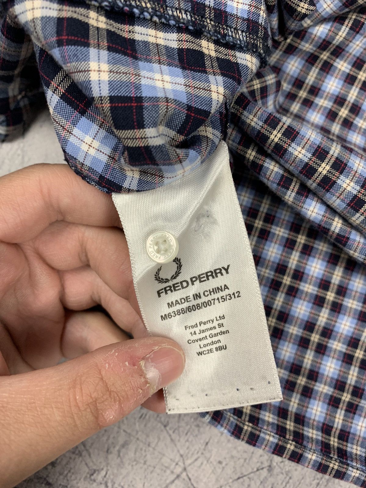 Fred Perry Fred Perry Shirt Buttons-Ups Top Long Sleeve Men’s Size XXL Size US XXL / EU 58 / 5 - 10 Thumbnail