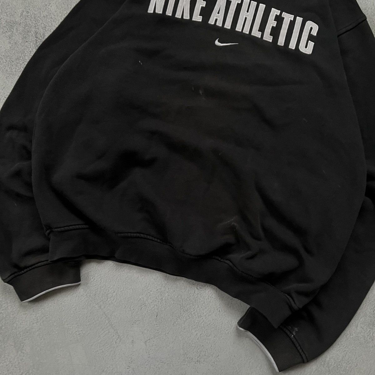 Nike Vintage Nike Athletic Center logo y2k oversized sweatshirt Size US M / EU 48-50 / 2 - 4 Thumbnail