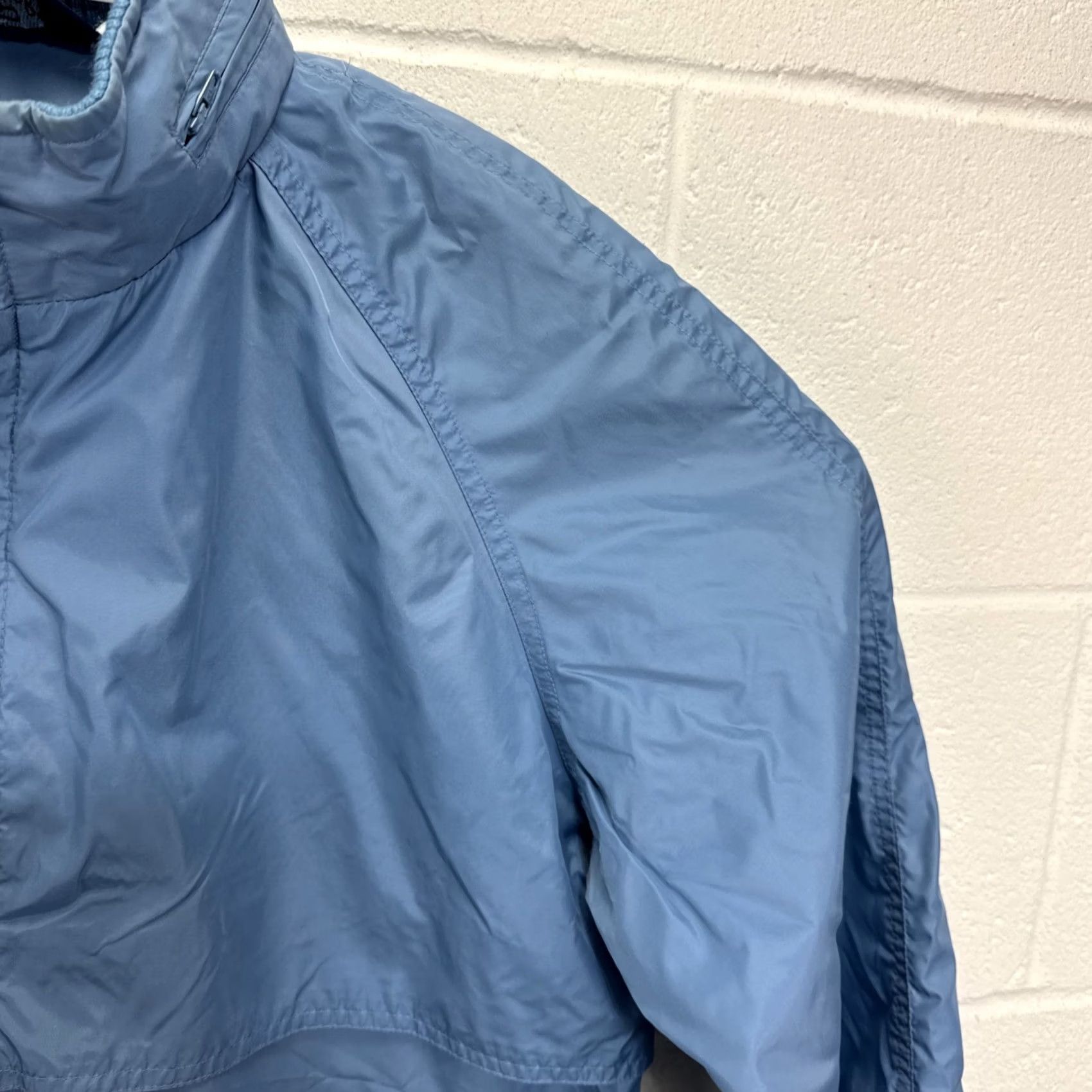 Vintage VINTAGE Woolrich Jacket Womens Medium Blue Windbreaker Full Zip Packable Hood 90s Size L / US 10 / IT 46 - 7 Thumbnail
