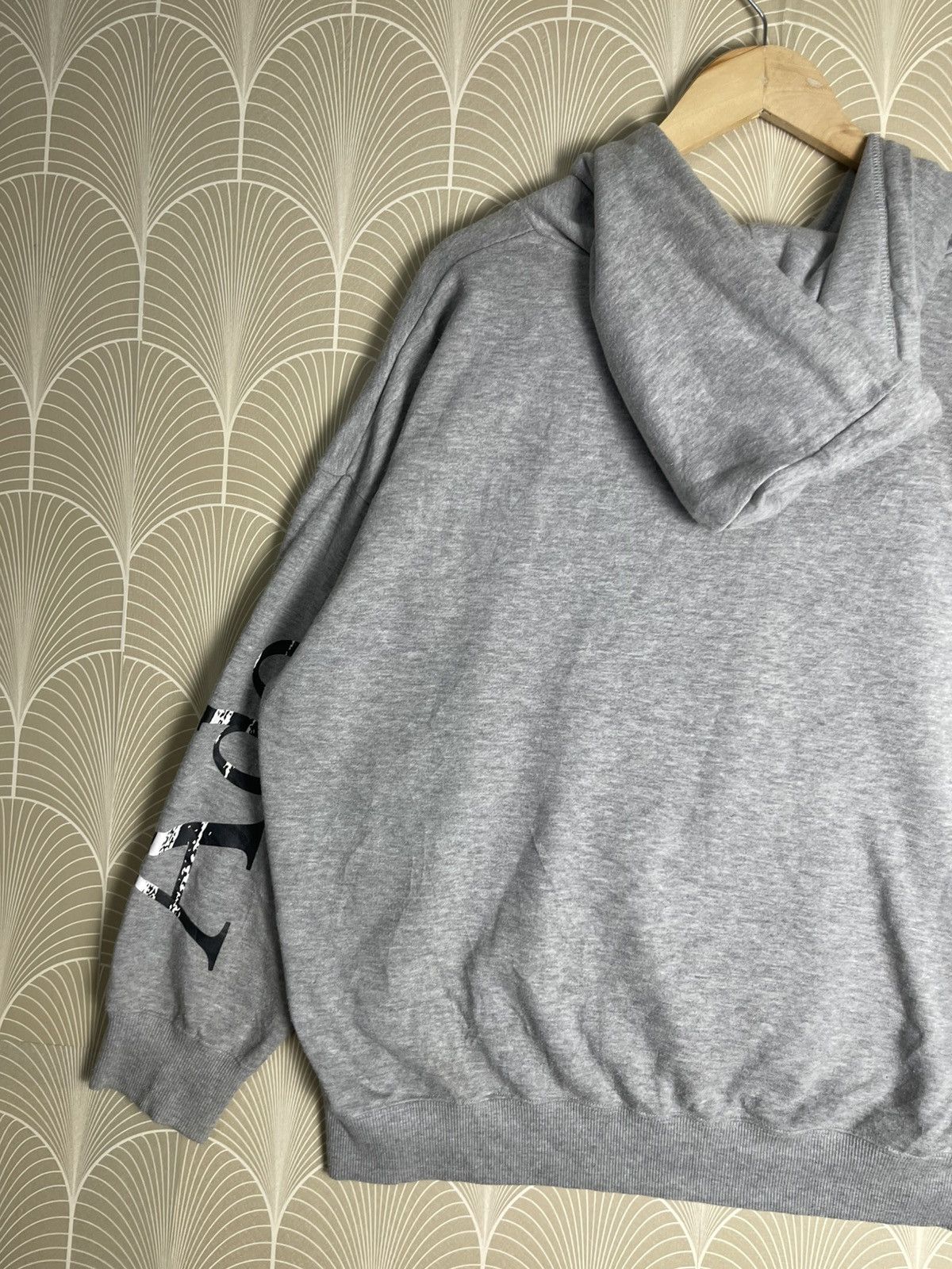 Anime 2000s ADO USSEWA JAPANESE ANIME HOODIE RARE PRINT Size US L / EU 52-54 / 3 - 13 Thumbnail