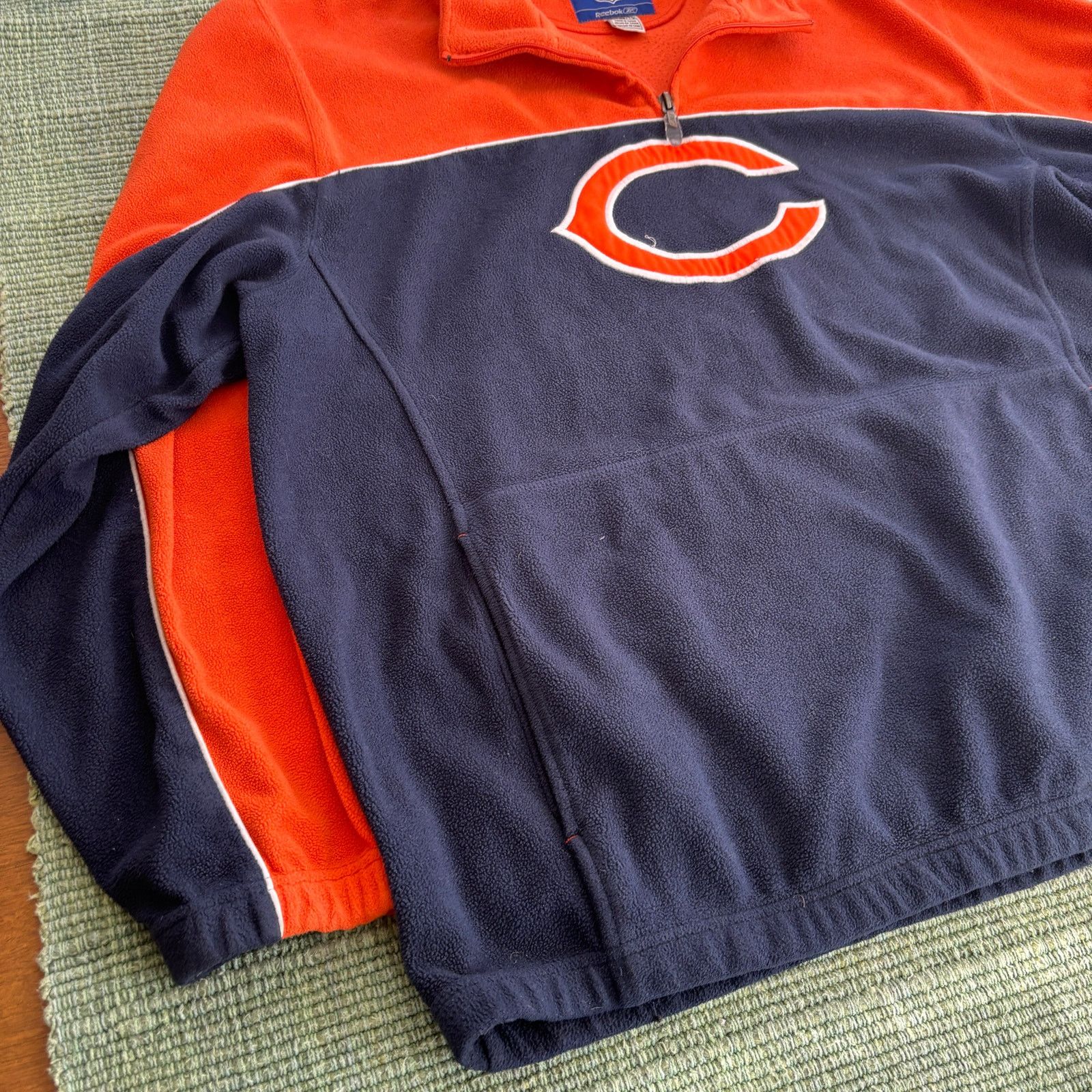 NFL × Vintage Vintage Chicago Bears two tone quarter zip fleece sweatshirt Size US XL / EU 56 / 4 - 4 Thumbnail