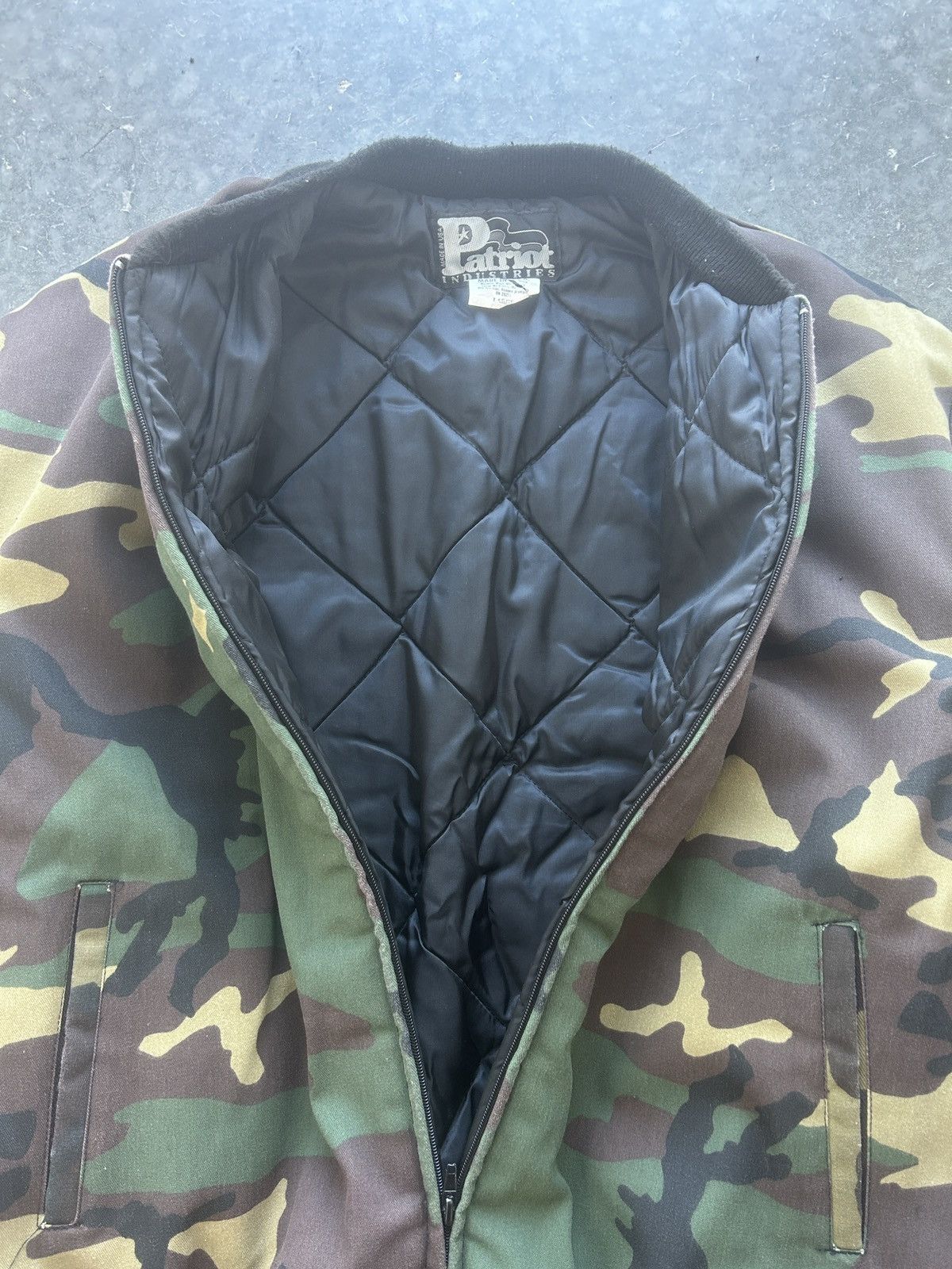 Vintage Vintage 90s Camo Bomber Jacket Size US L / EU 52-54 / 3 - 2 Thumbnail