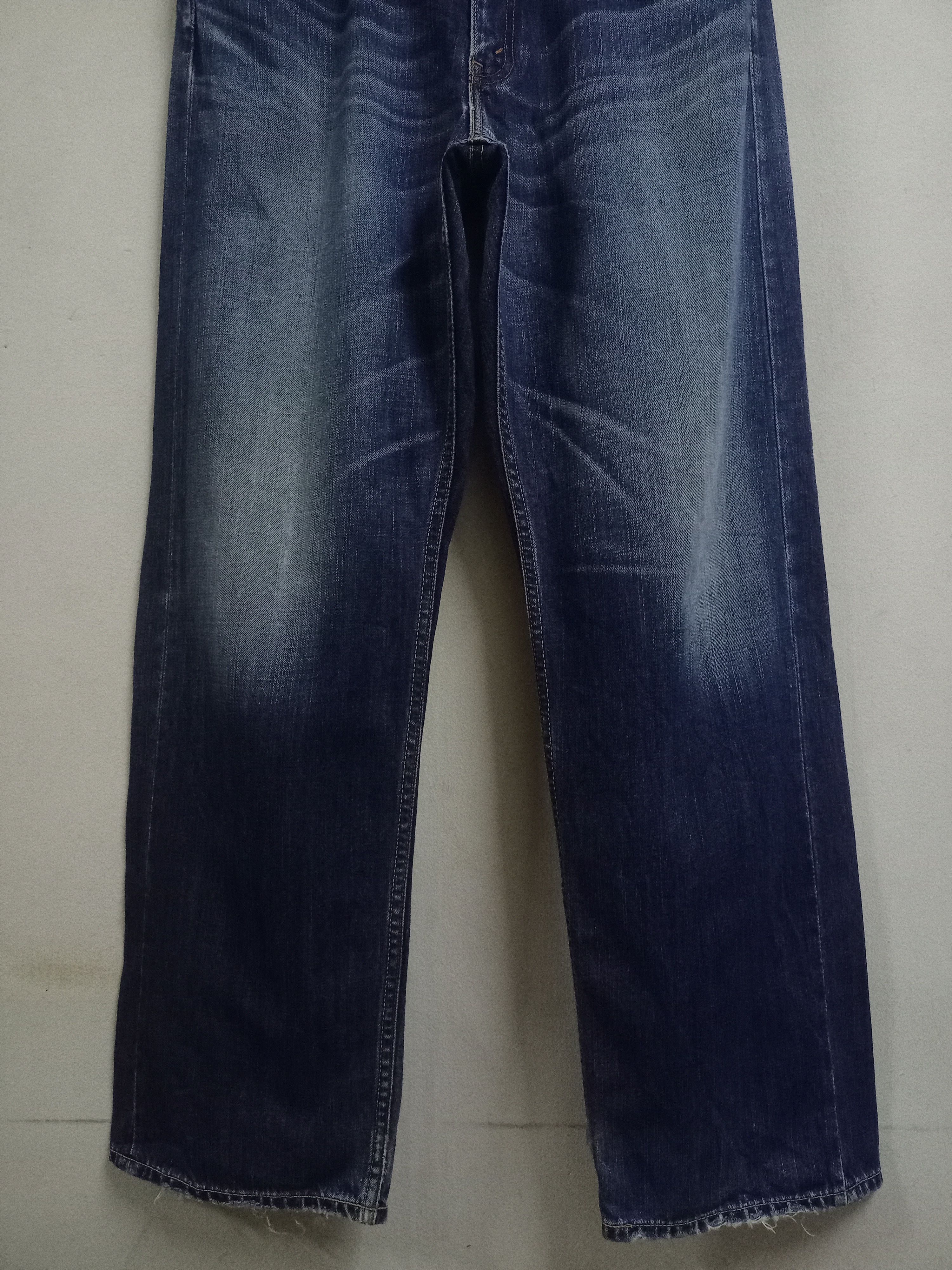 Levi's × Levi's Vintage Clothing Vintage 90s Levis 709 Blue Wash Distressed Baggy Jeans Size US 34 / EU 50 - 5 Thumbnail