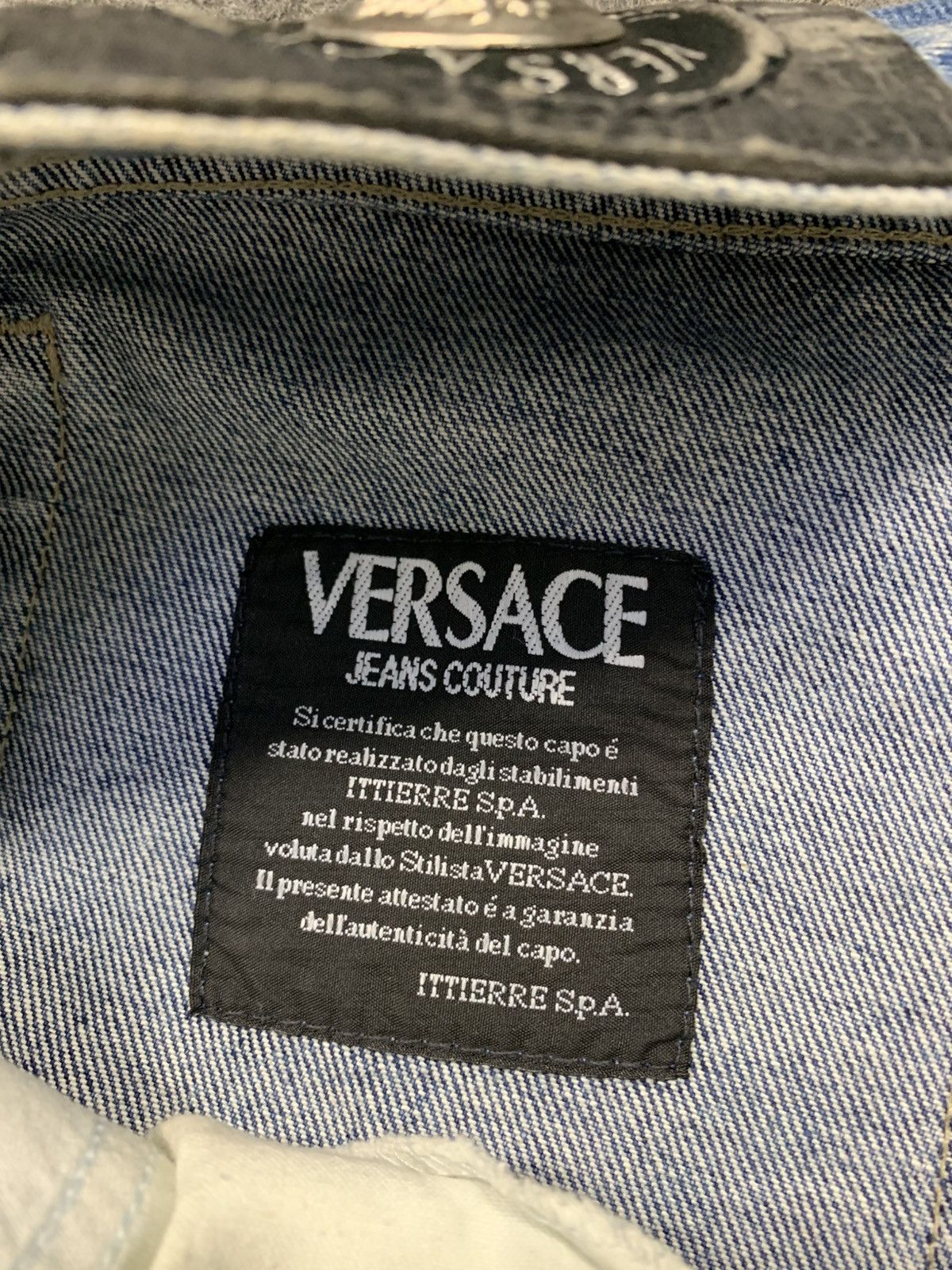 Versace Jeans Couture 90s Versace Jean Couture Relaxed Denim Jeans Size 30" / US 8 / IT 44 - 9 Thumbnail