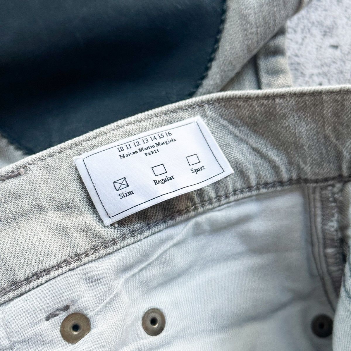 Maison Margiela Maison Margiela AW10 Leather Patch Denim Size US 33 - 7 Thumbnail