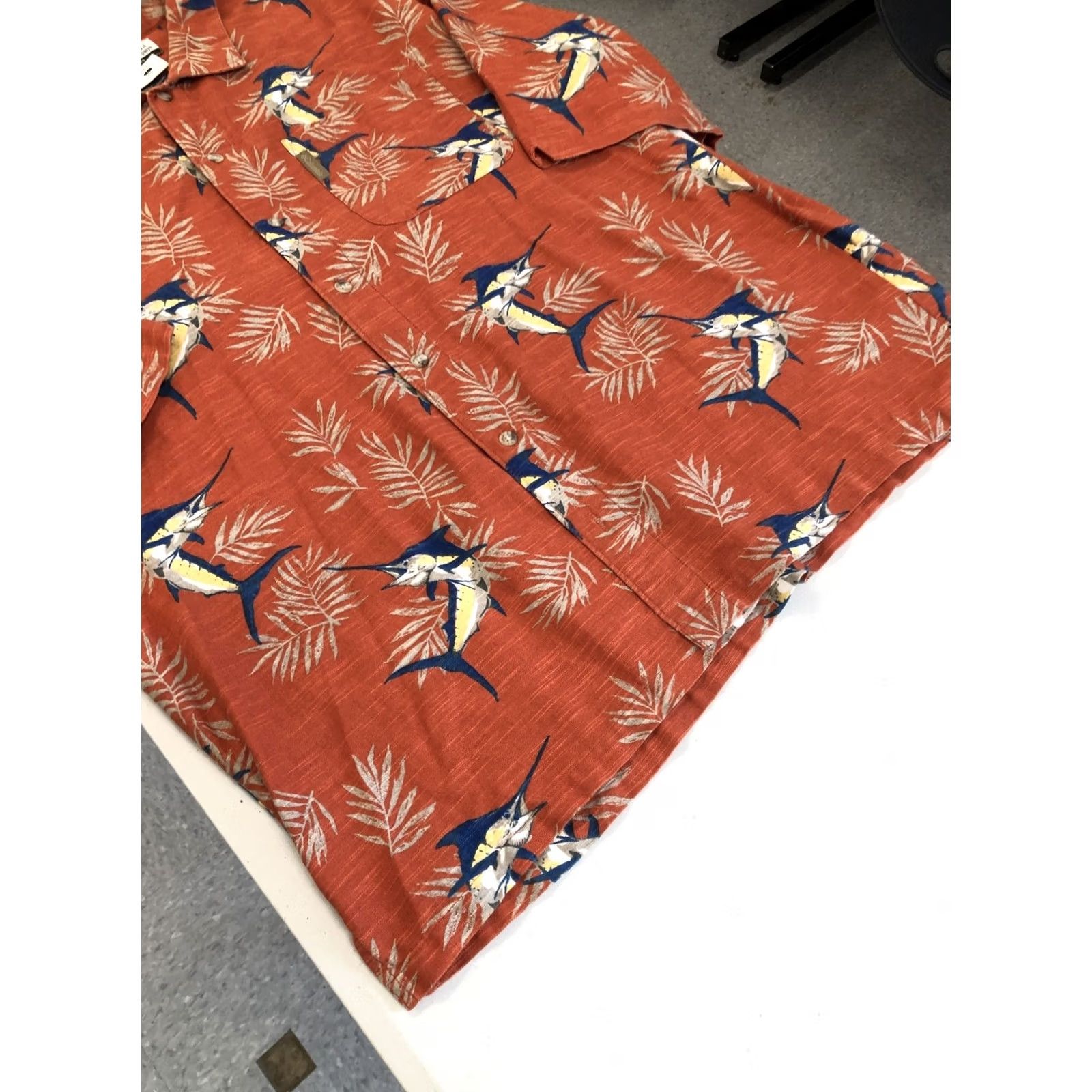 Vintage Columbia Mens Button Shirt L Orange Short Sleeve Hawaiian Fish Marlin Swordfish Size US L / EU 52-54 / 3 - 4 Thumbnail