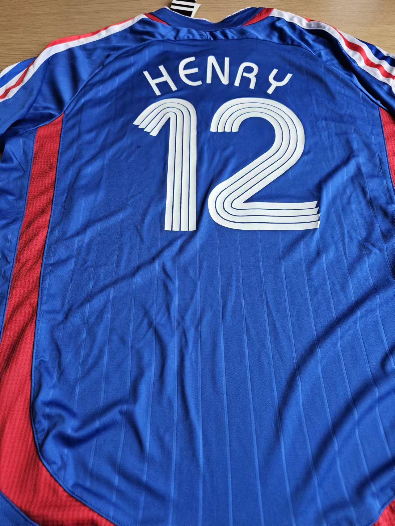 Other 2006 World Cup France 12 Thierry Henry Jersey Home Size US M / EU 48-50 / 2 - 4 Thumbnail