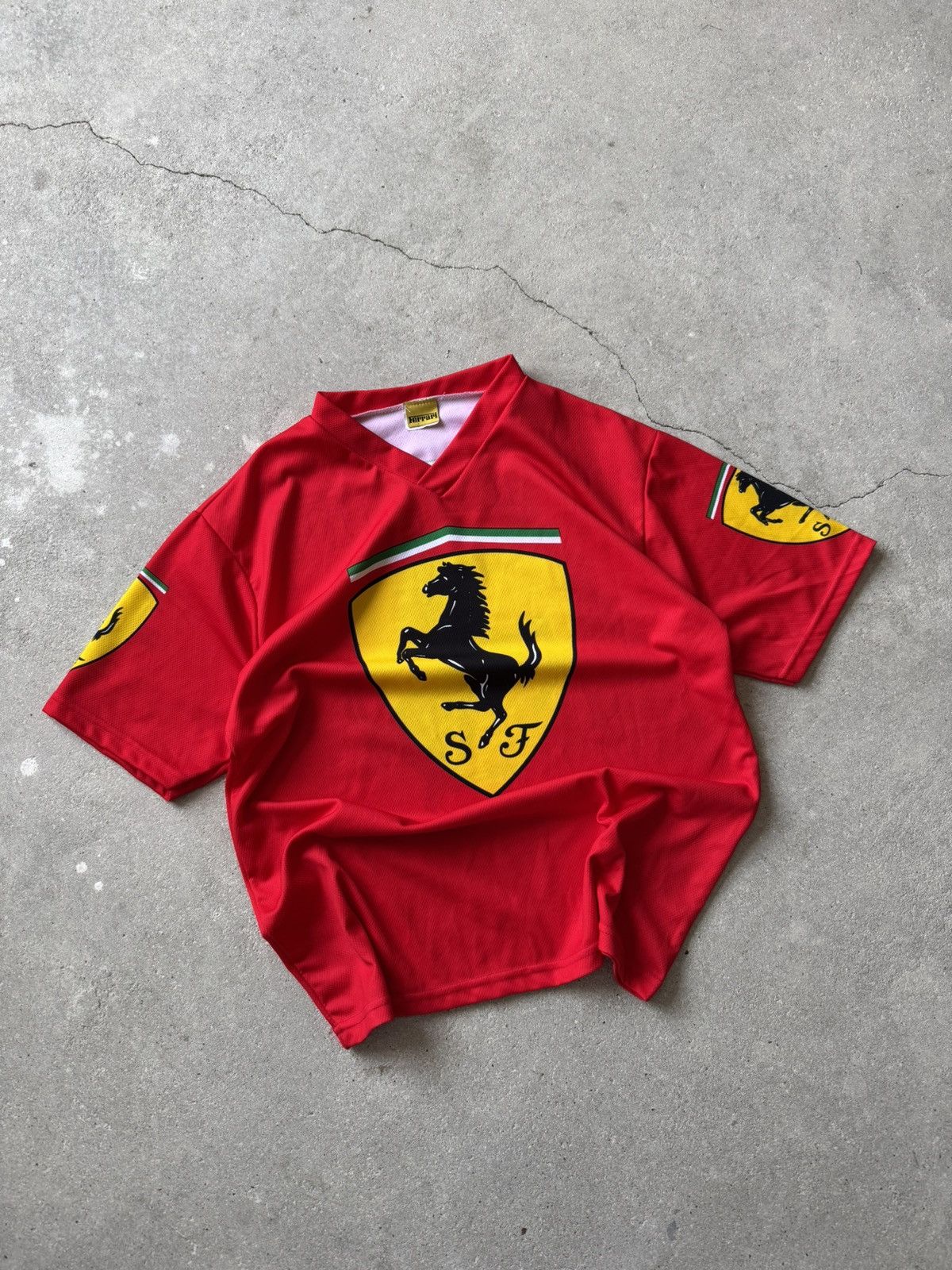 Ferrari × Vintage Vintage Ferrari Jersey T-Shirt Size US L / EU 52-54 / 3 - 1 Thumbnail