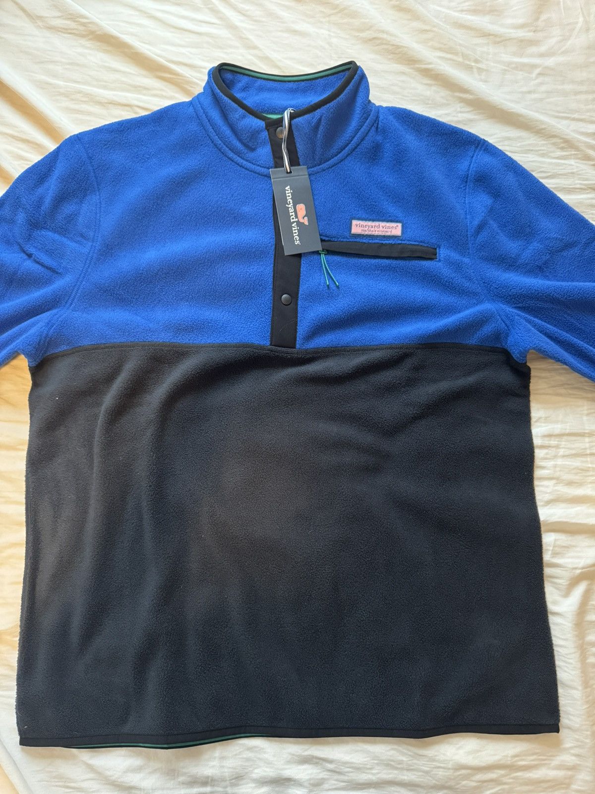Vineyard Vines Blue and Black quarter button up vineyard vines brand new Size US L / EU 52-54 / 3 - 1 Thumbnail