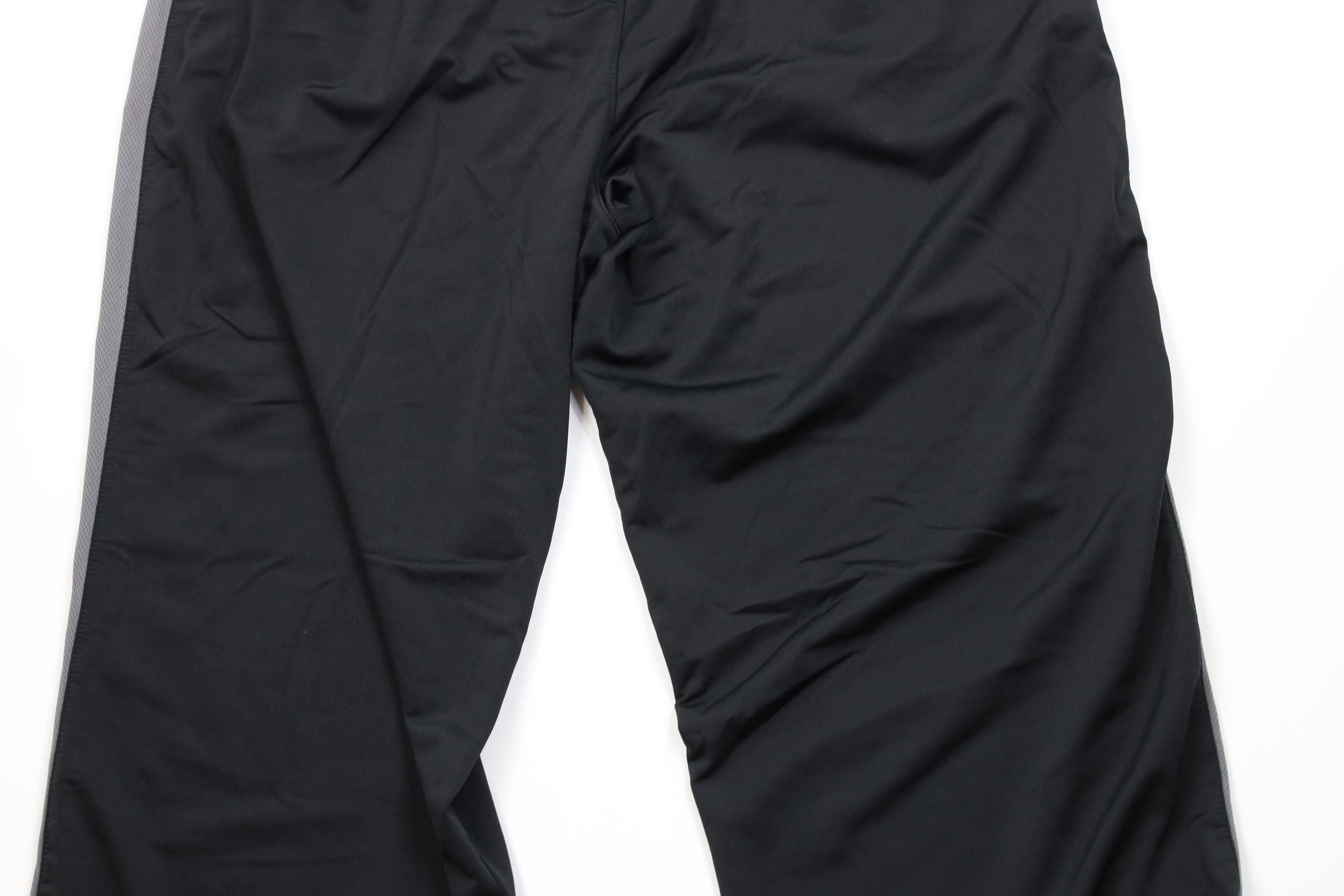 Reebok Vintage Reebok Spell Out Wide Leg Sweatpants Pants Black Size US 36 / EU 52 - 13 Thumbnail