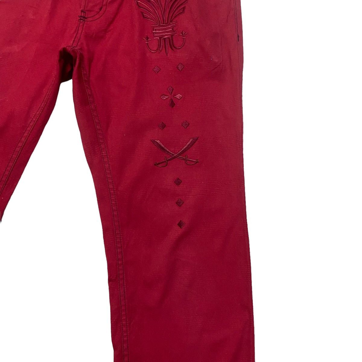 Le Grande Bleu (L.G.B.) RUPERT EDGE Tribal Skull Embroidery Jeans Size US 31 - 7 Thumbnail