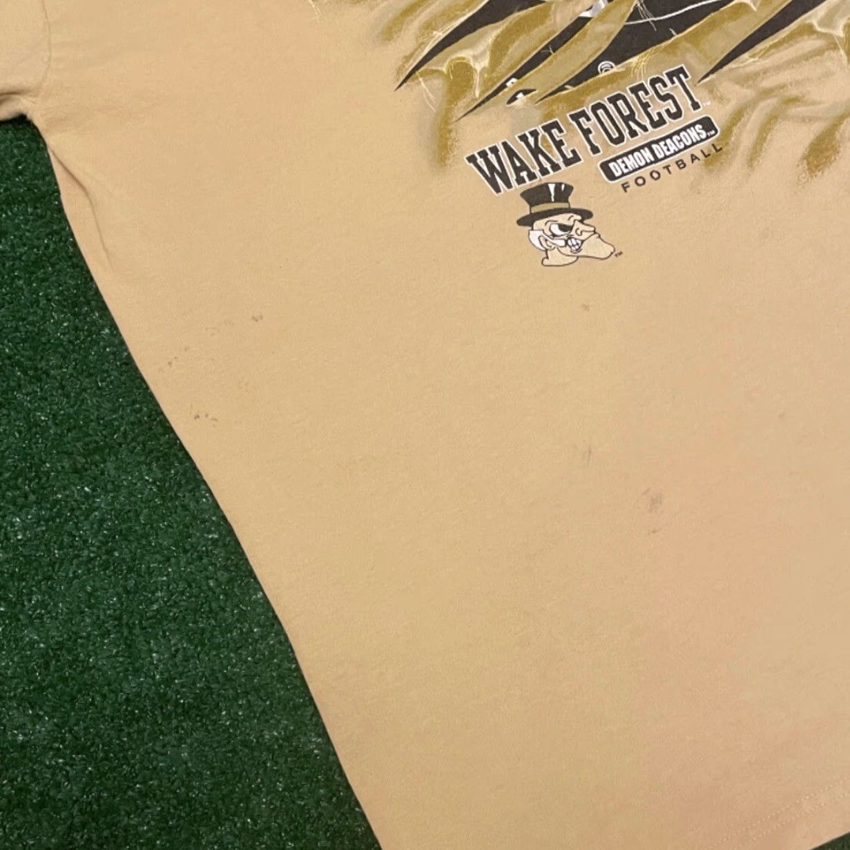 Vintage VINTAGE 90s Wake Forest Demon Deacons Football Helmet Big Graphic VTG Shirt XXL Size US XXL / EU 58 / 5 - 3 Thumbnail