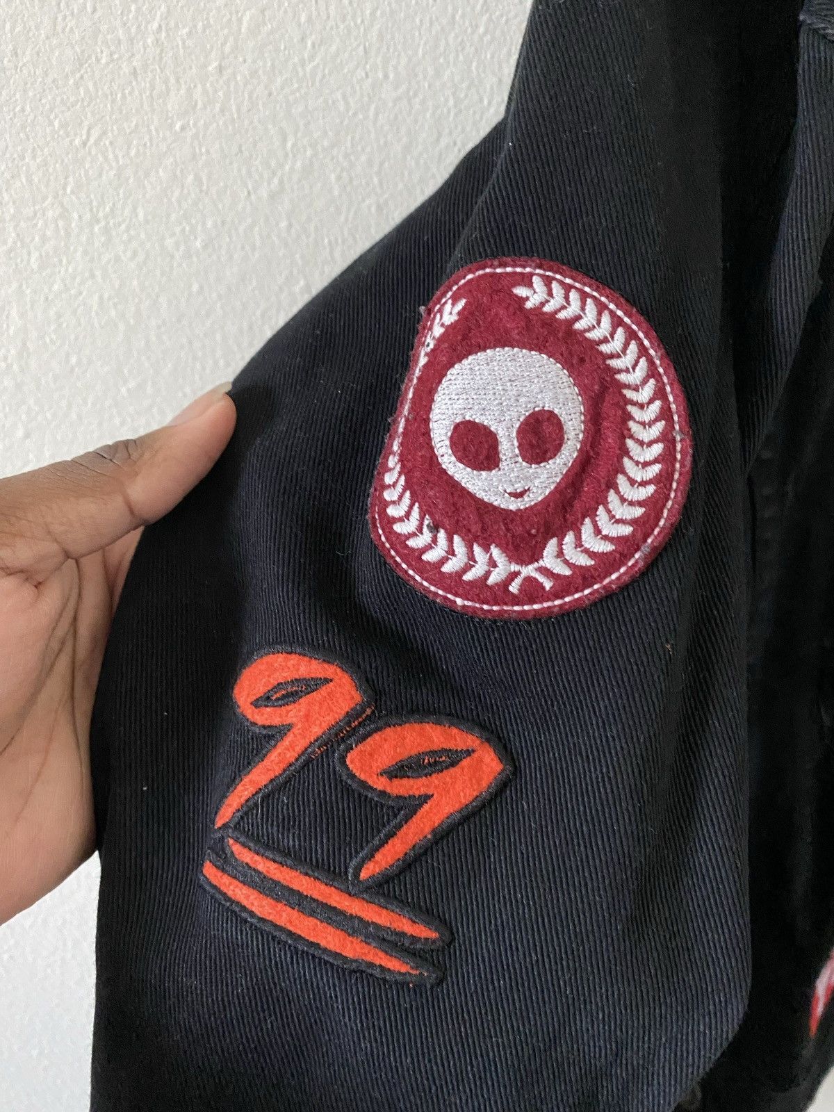 Forever 21 Forever 21 Multi-Patch and Embroidered Denim Jacket Size US XL / EU 56 / 4 - 10 Thumbnail