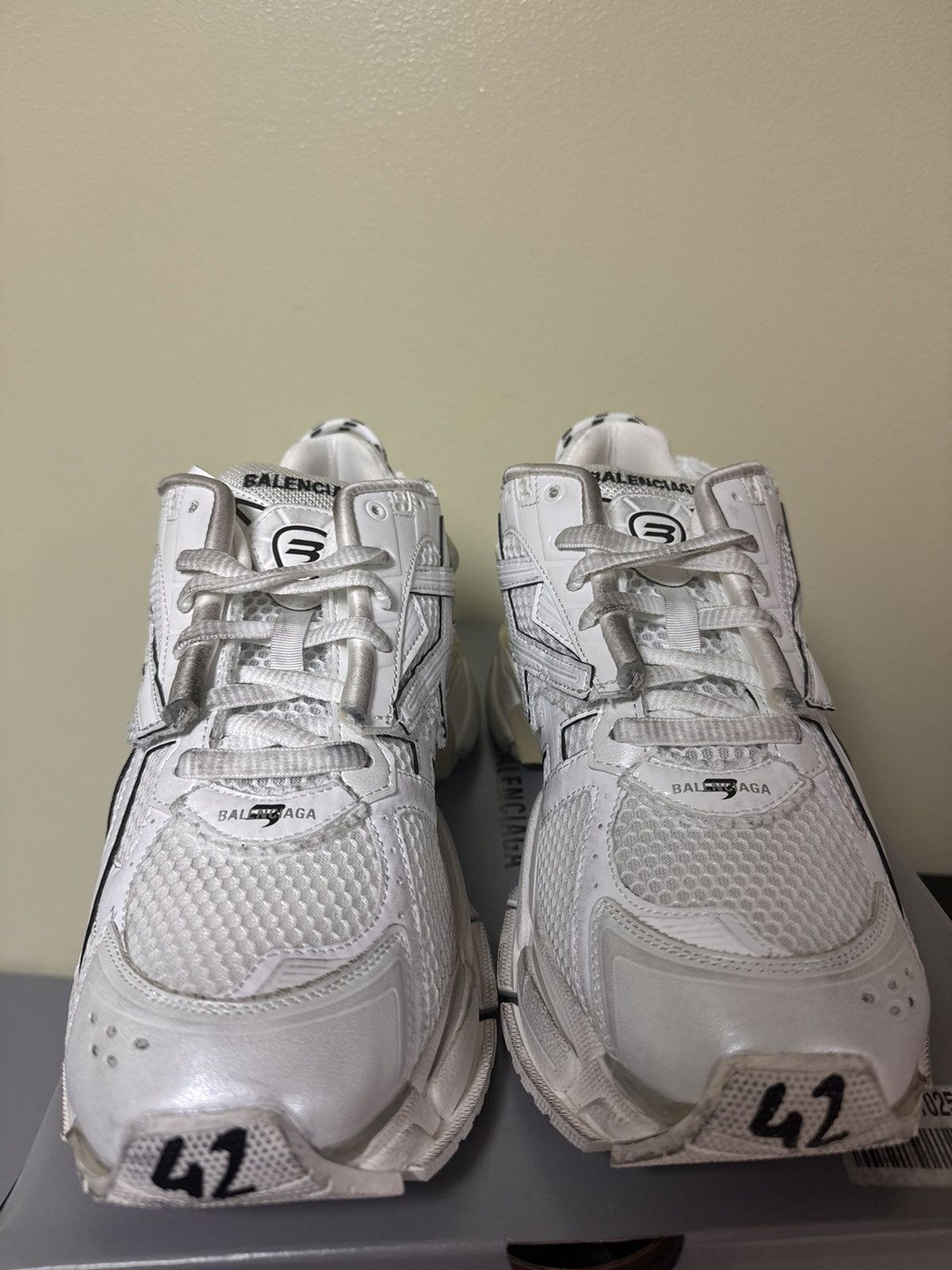 Balenciaga Balenciaga White Runner 42 Size US 9 / EU 42 - 2 Thumbnail