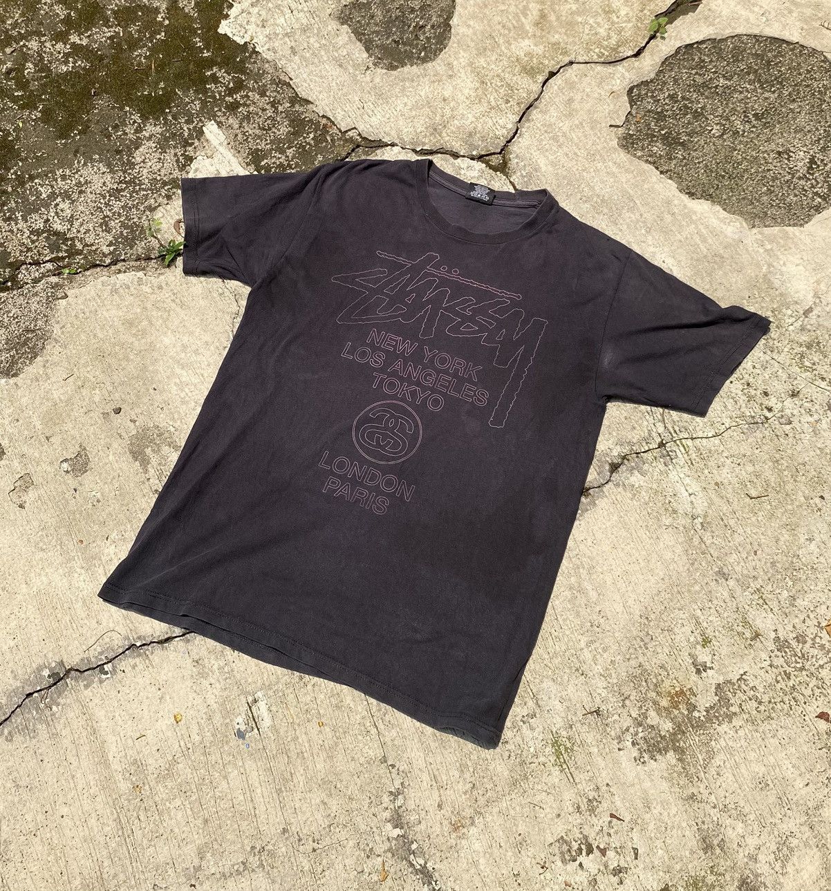 Stussy Stussy World Tour Tee Size US M / EU 48-50 / 2 - 1 Thumbnail