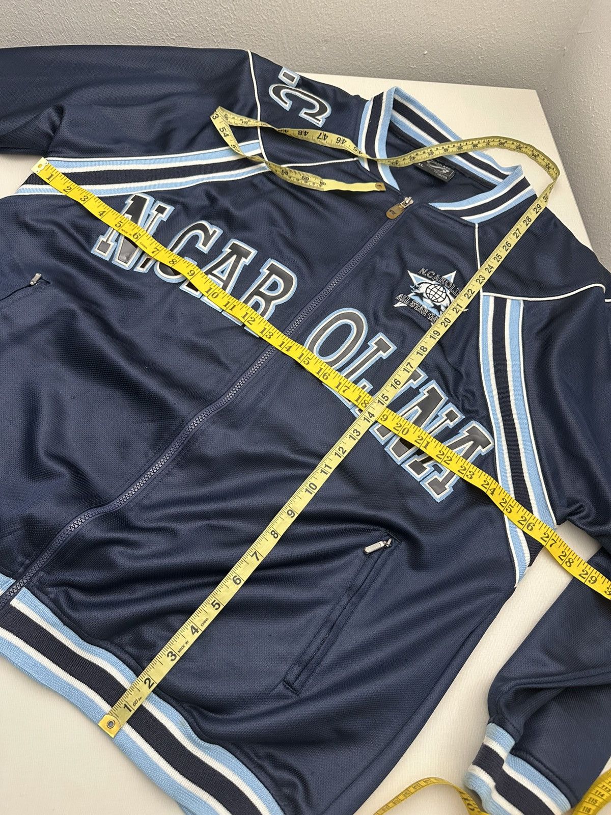 NCAA Vintage Y2K North Carolina 89 GoldenBay All Star game Jacket Size US XL / EU 56 / 4 - 7 Thumbnail