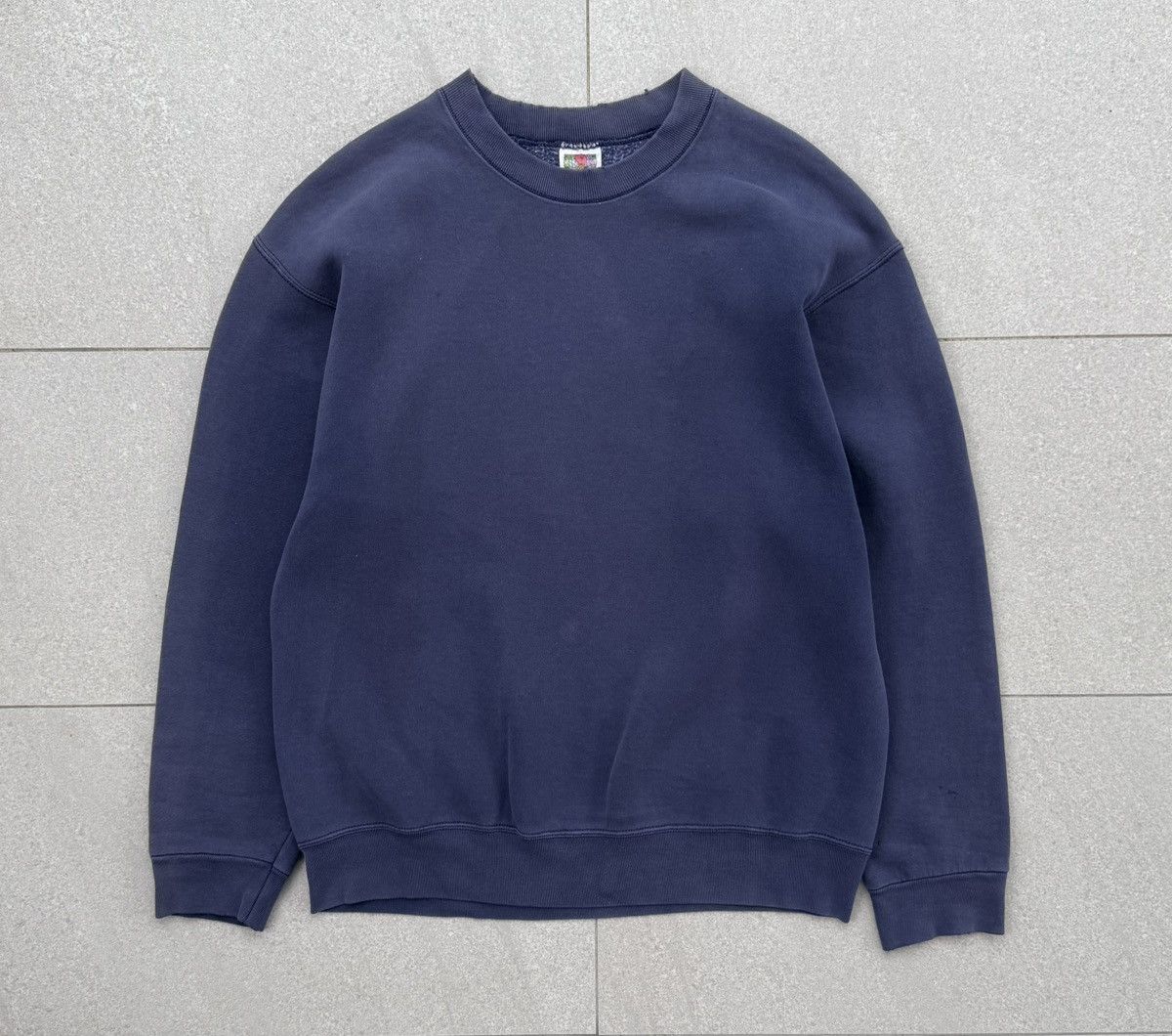 Vintage Vintage 90s Dragon Optical Skateboard Sun Faded Sweatshirt Size US L / EU 52-54 / 3 - 5 Thumbnail