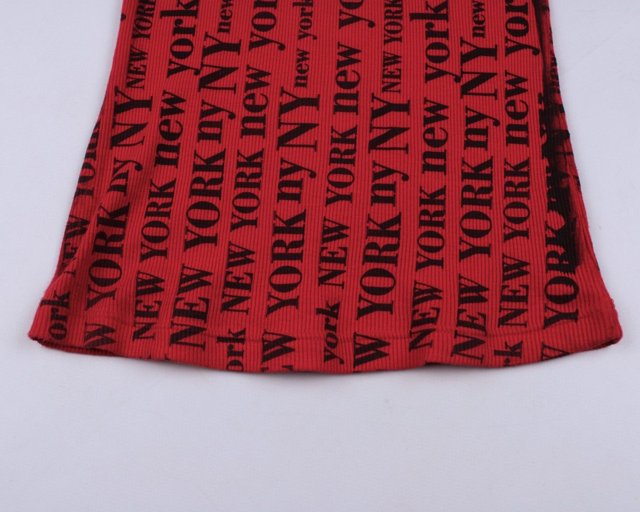 Vintage M&M's World Vintage New York Cotton Stretches Red Tank Top Size M / US 6-8 / IT 42-44 - 10 Thumbnail