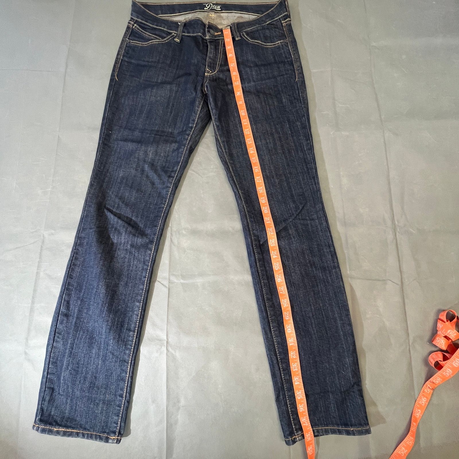 Old Navy Old Navy The Diva Jeans Womens Size 8 Regular Blue Dark Wash Size 30" / US 8 / IT 44 - 6 Thumbnail