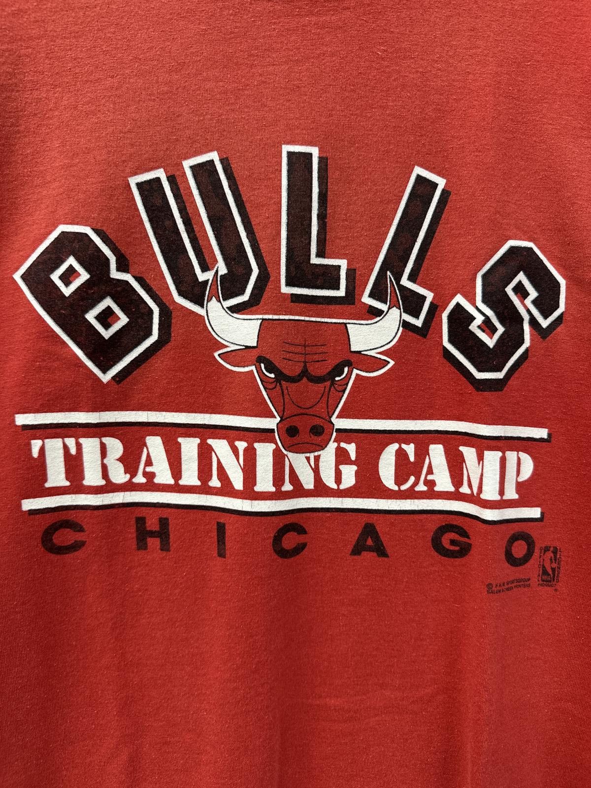 Designer Chicago Bulls Training Camp T-Shirt - Vintage Red Size US L / EU 52-54 / 3 - 2 Thumbnail