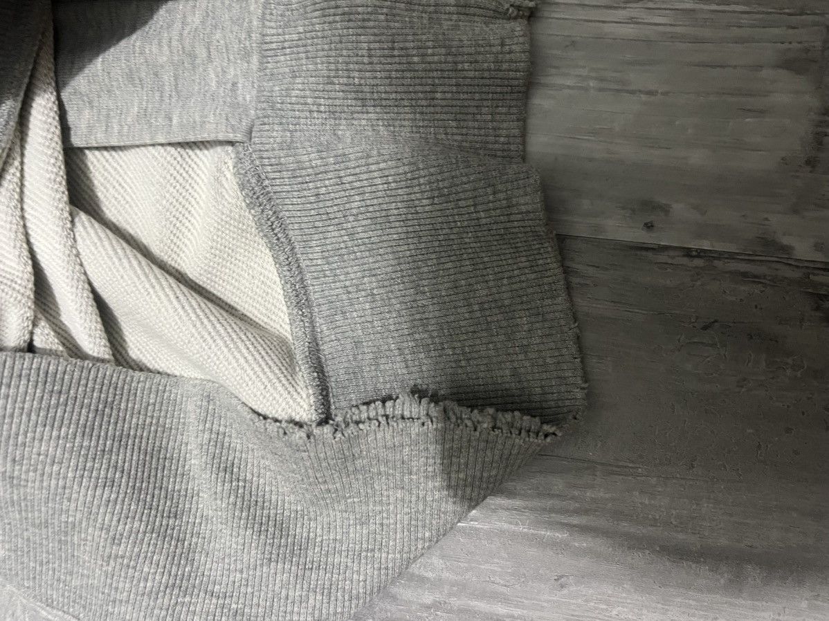 Y-3 distressed Y-3 hoodie size L Size US L / EU 52-54 / 3 - 9 Thumbnail