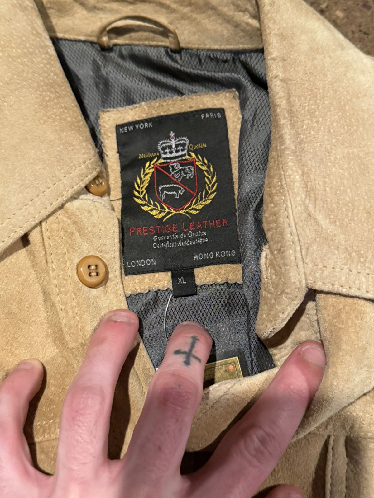 Vintage Vintage prestige leather beige suede button up jacket Size US XL / EU 56 / 4 - 3 Thumbnail