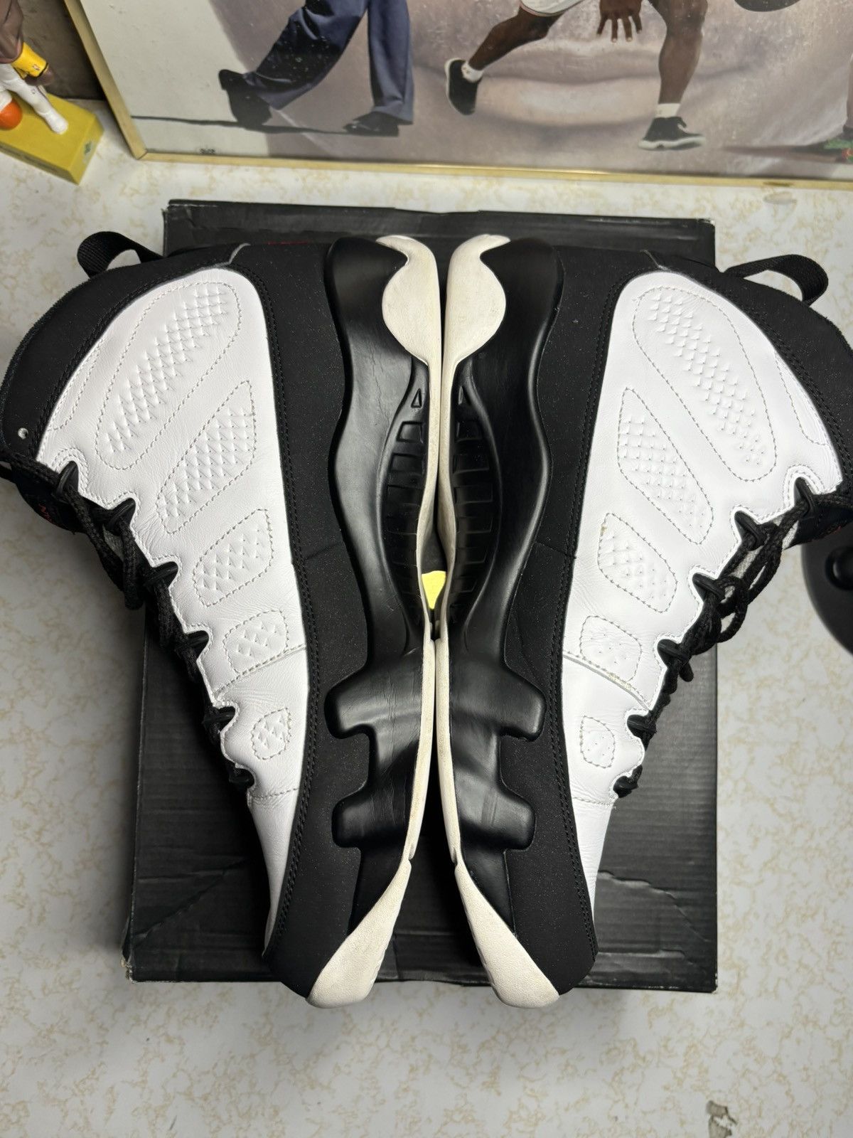 Jordan Brand Air Jordan 9 Retro OG 2016 Space Jam 2016 Size US 12 / EU 45 - 3 Thumbnail