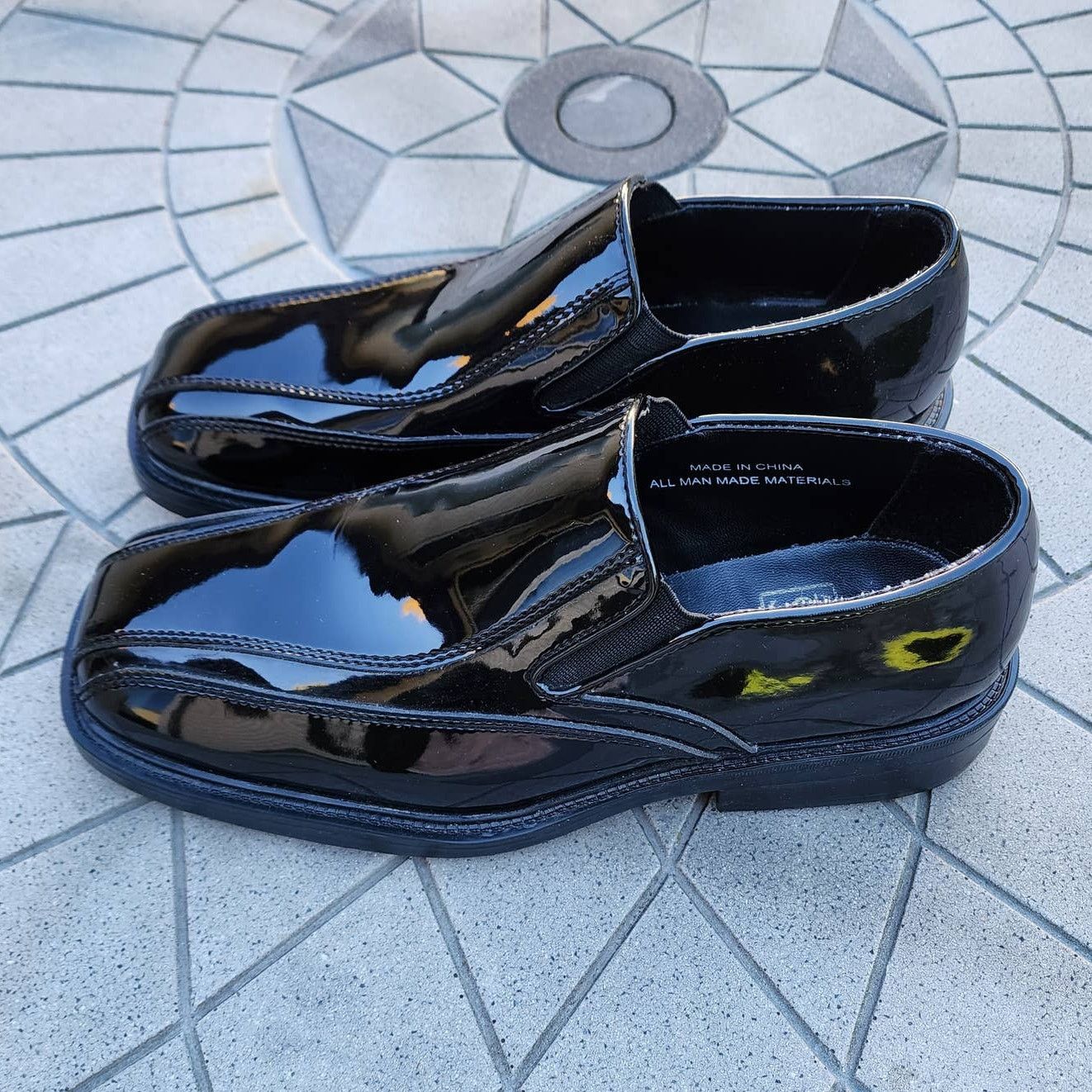 After Six After Six Patent Faux Leather Slip On Tuxedo Dress Shoes 8 Size US 8 / EU 41 - 8 Thumbnail