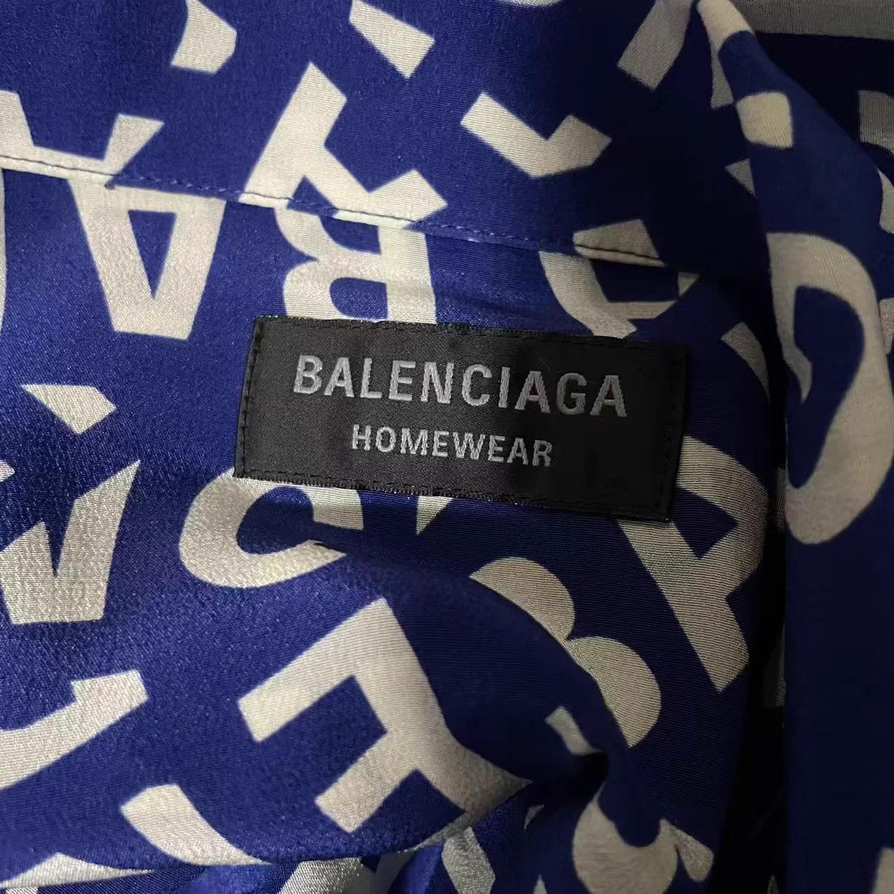 Balenciaga balenciaga full logo barrage silk Size XS / US 0-2 / IT 36-38 - 3 Thumbnail