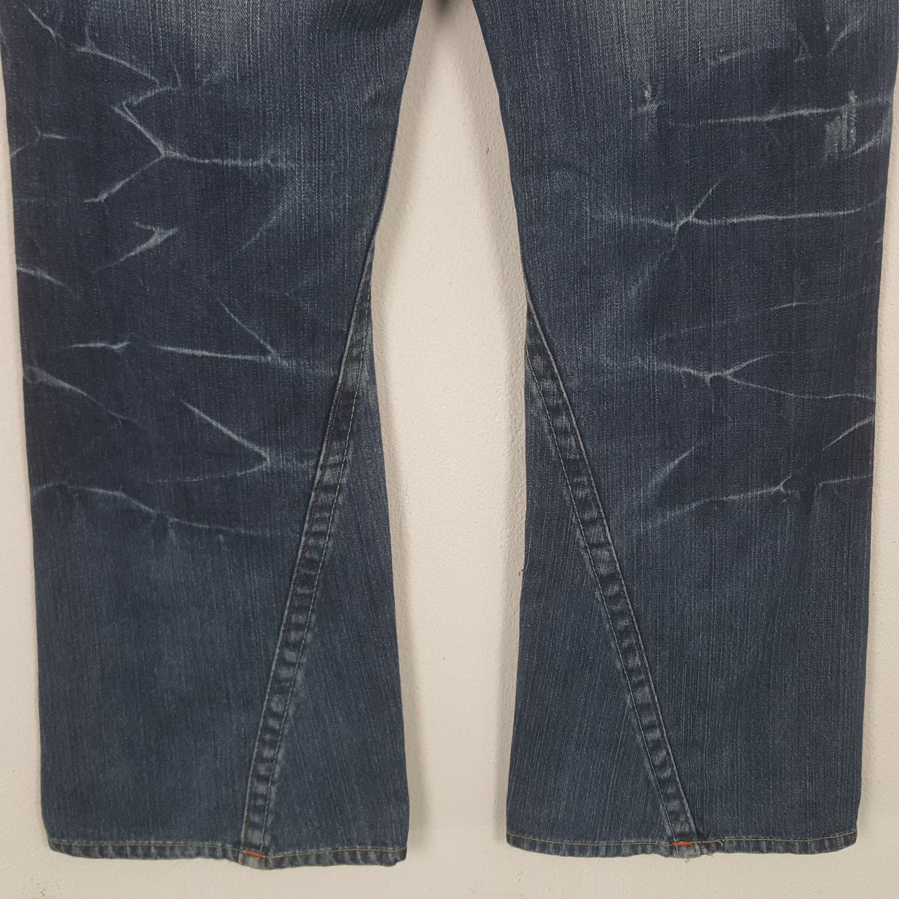 True Religion Vintage True Religion JOEY BootcutStyle Denim Jeans Size US 32 / EU 48 - 6 Thumbnail