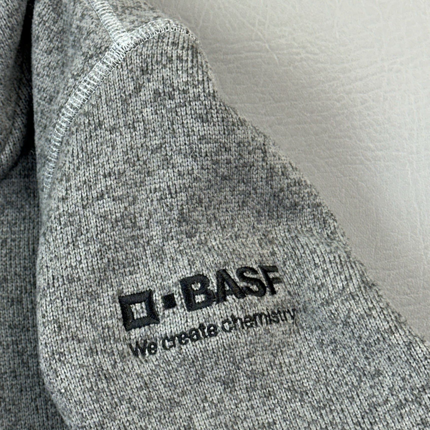 The North Face The North Face Sweater Fleece Jacket Women's Small Gray Full Zip Outdoor Hiking Size S / US 4 / IT 40 - 6 Thumbnail