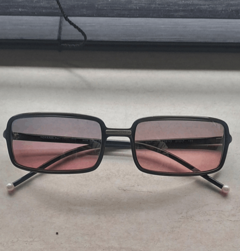 Chanel CHANEL Sunglasses 5047 Mask Rimless Rhinestone 4017 Vintage Size ONE SIZE - 1 Thumbnail