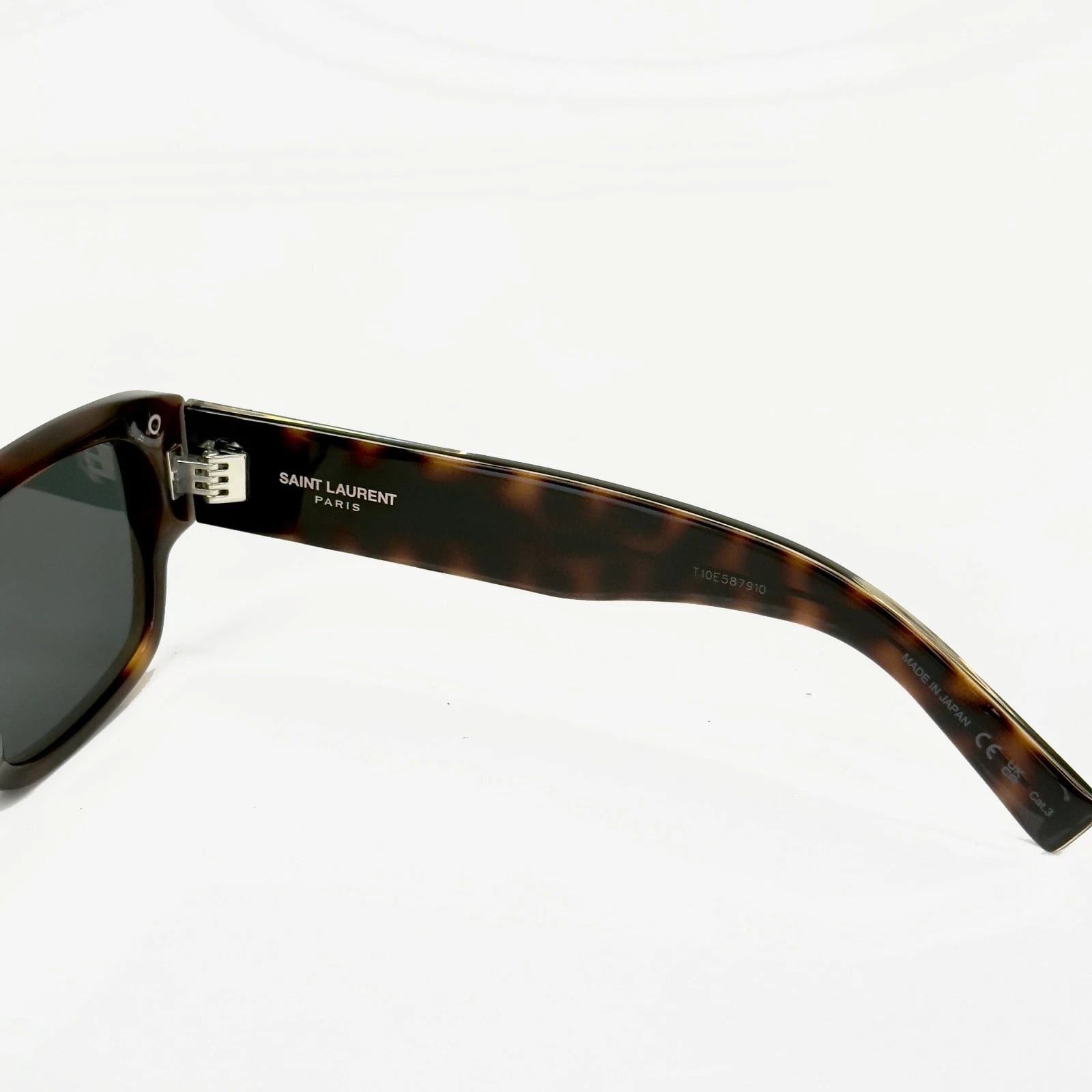 Yves Saint Laurent SAINT LAURENT SL659 Naked Wirecore SL 659 002 Sunglasses Size ONE SIZE - 7 Thumbnail